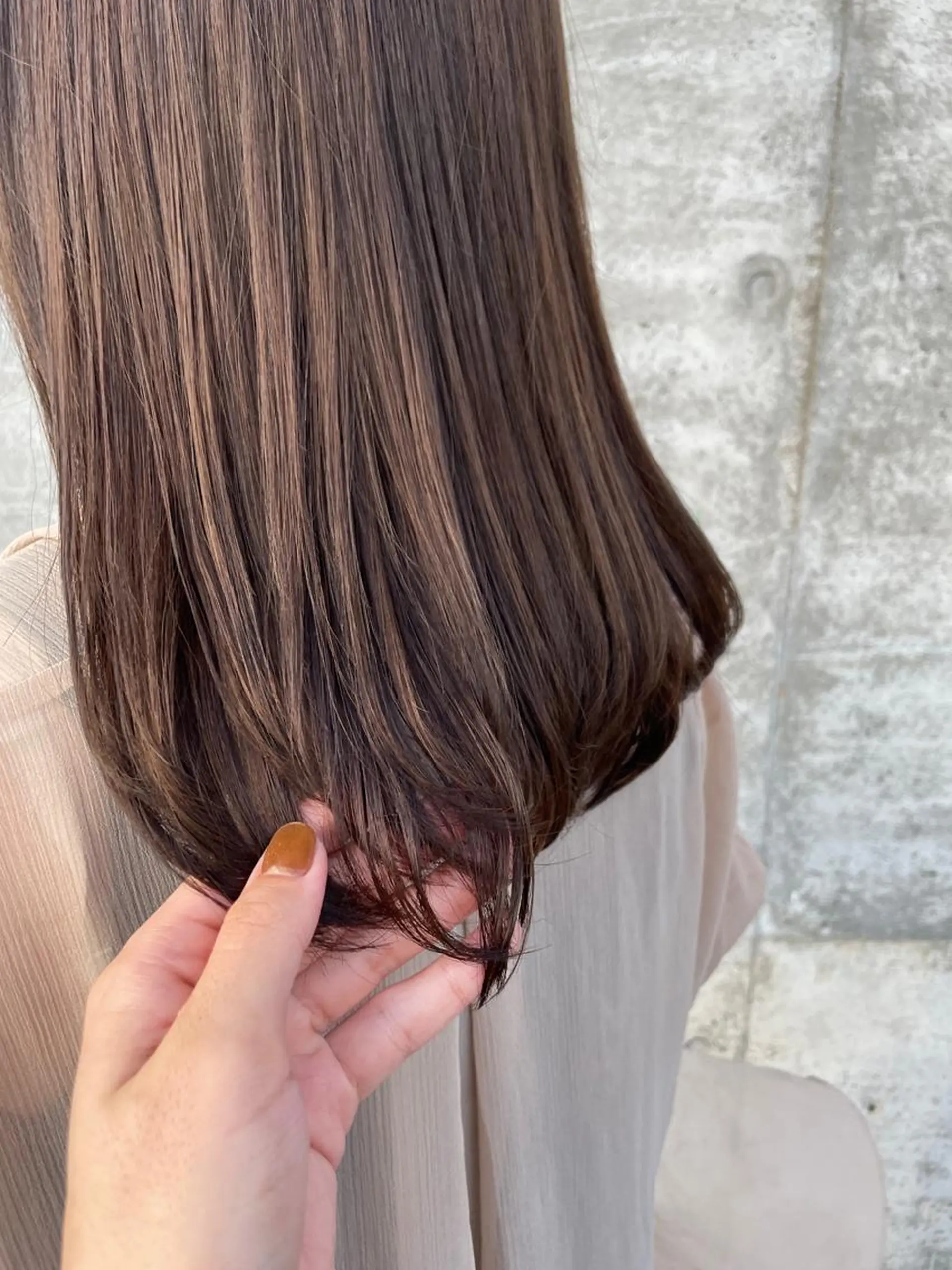 セミロング カラー ブラウンカラー マロンブラウン マキノ キョウカのヘアスタイル