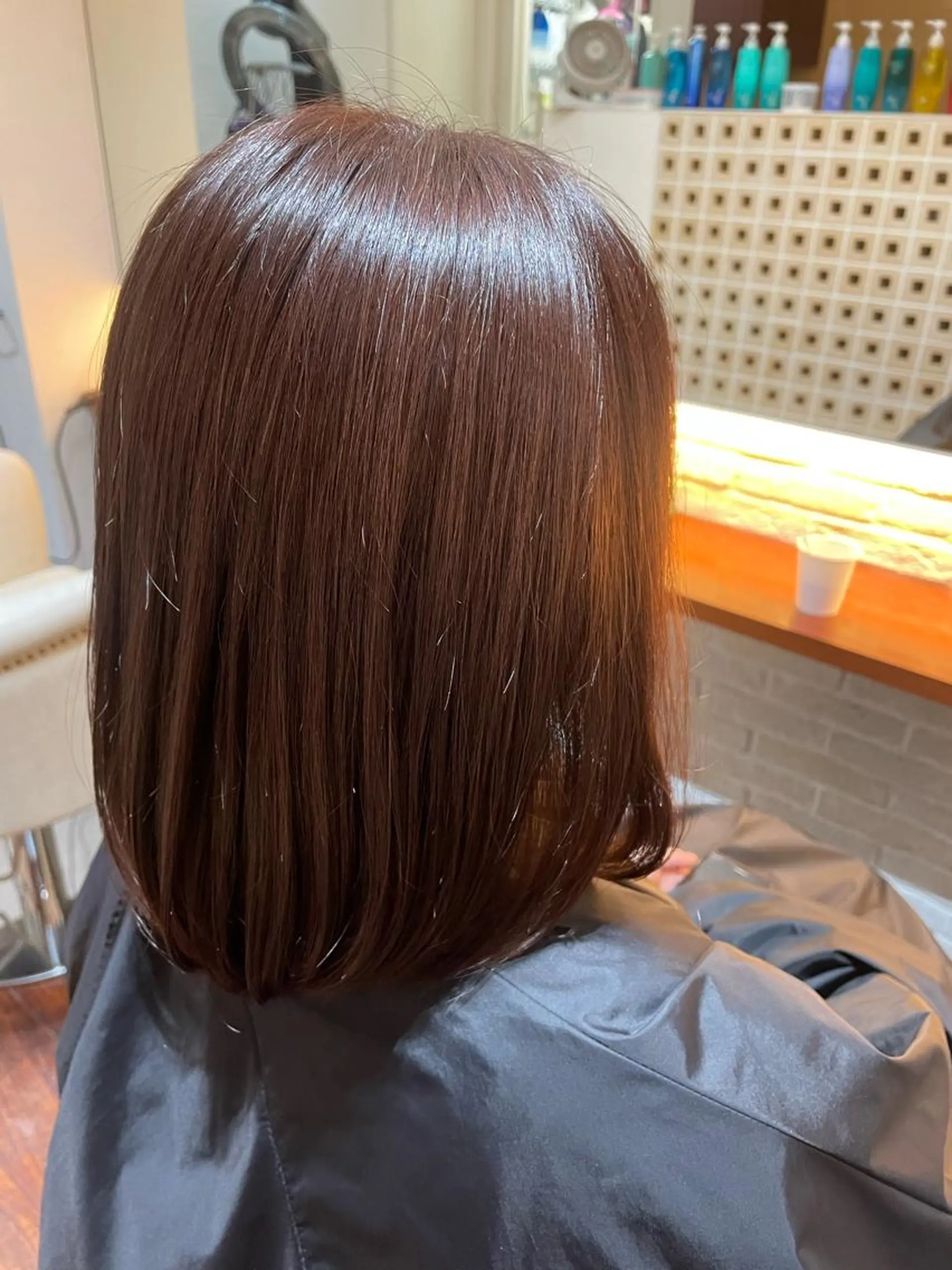 ミディアム カラー CoCooN Hiromiのヘアスタイル