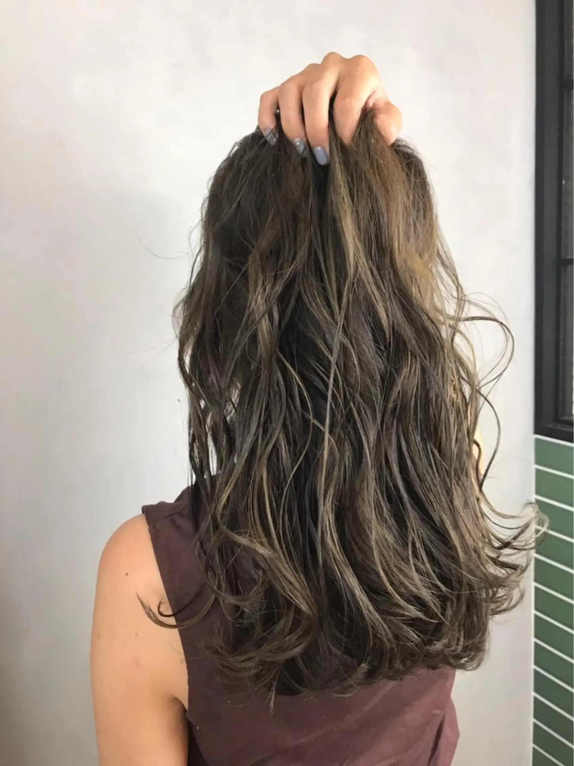 セミロング カラー ハイライトカラー ハイライト レイヤーカット トリートメント BROCANTE立川 karasawa.nのヘアスタイル