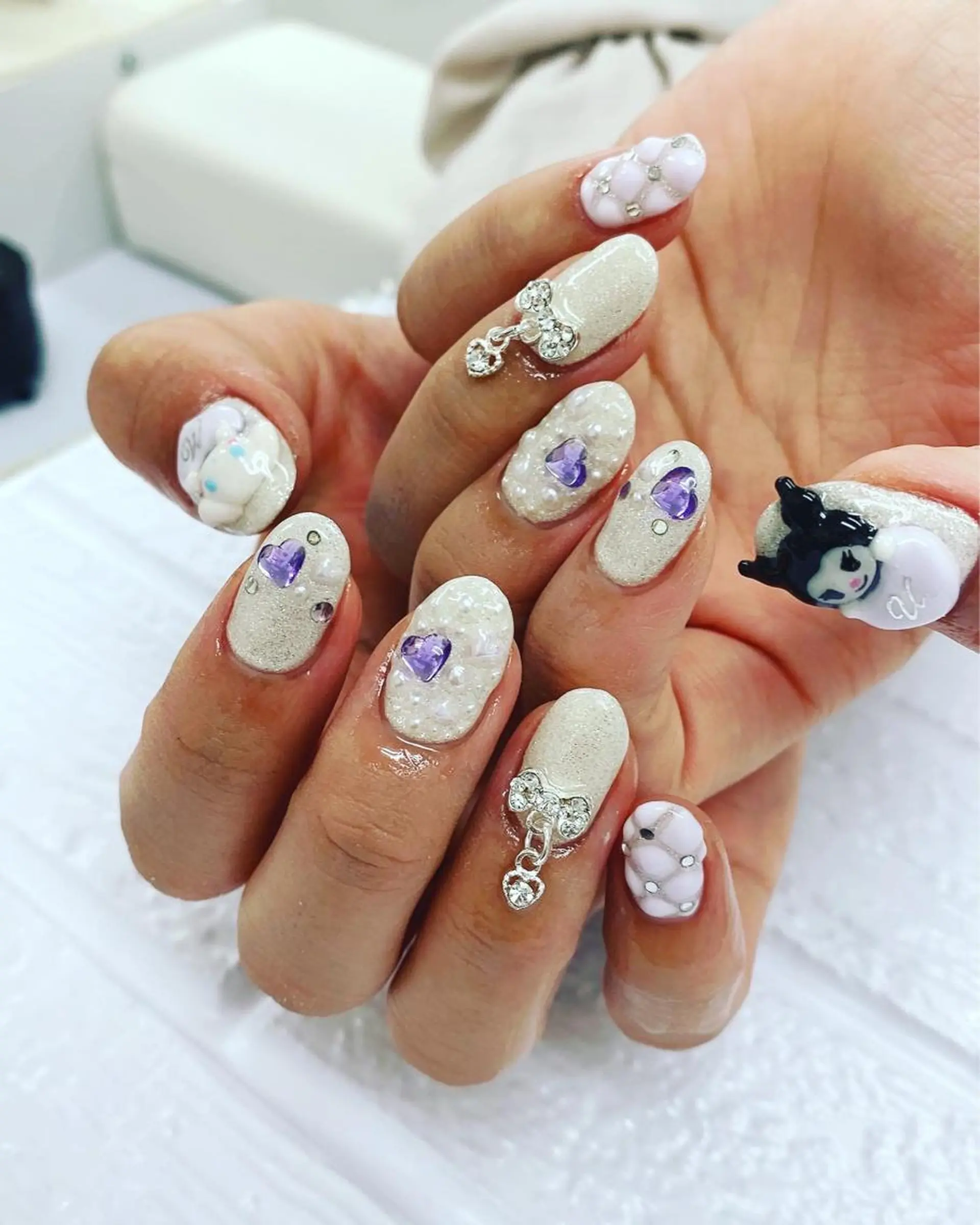 ネイル N._._.claw[エヌクロー]所属・N._._. clawのネイルデザイン