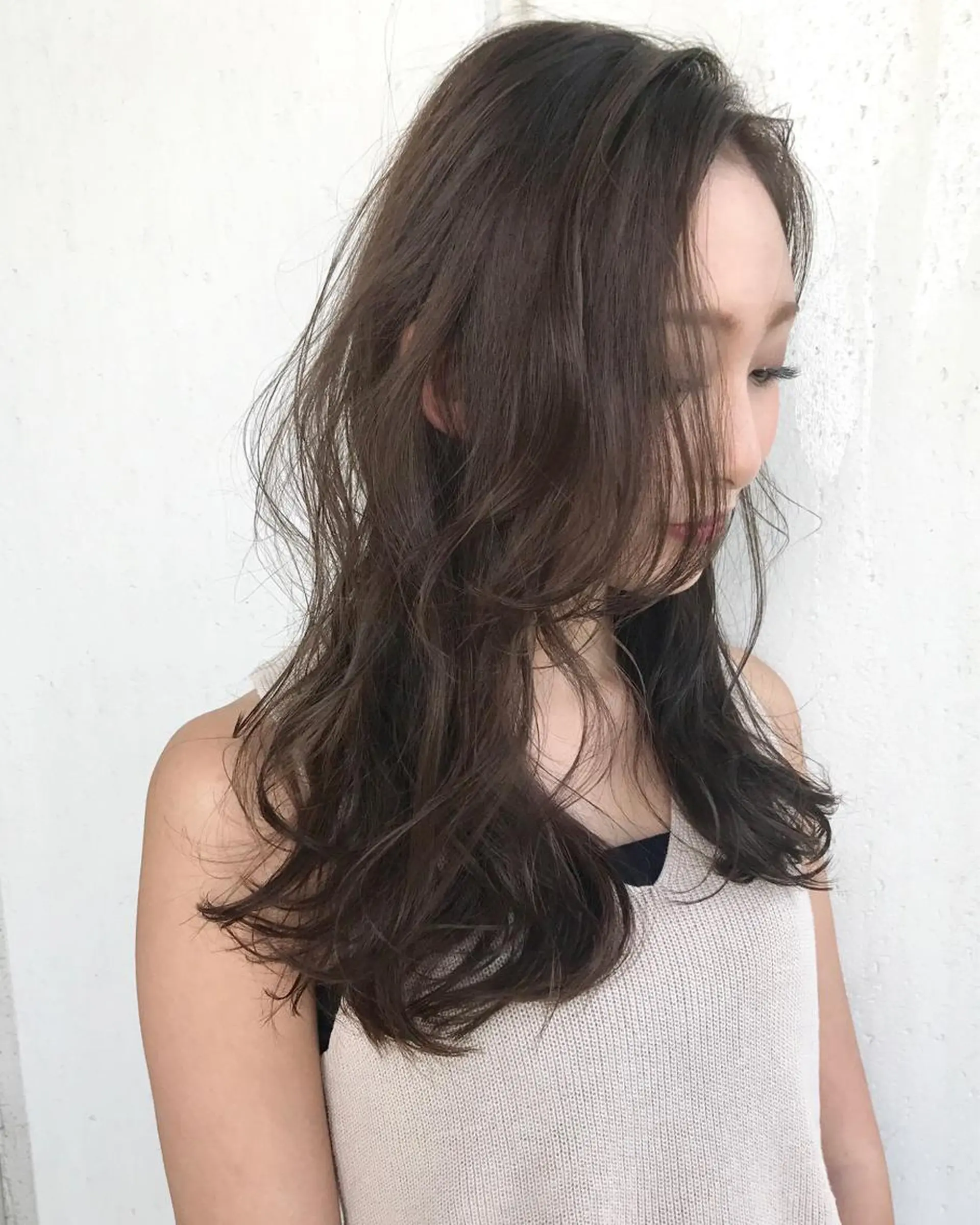 ロング カラー グレージュ ラベンダーカラー ラベンダーグレージュ ラベンダーグレー 井坂 弘人のヘアスタイル