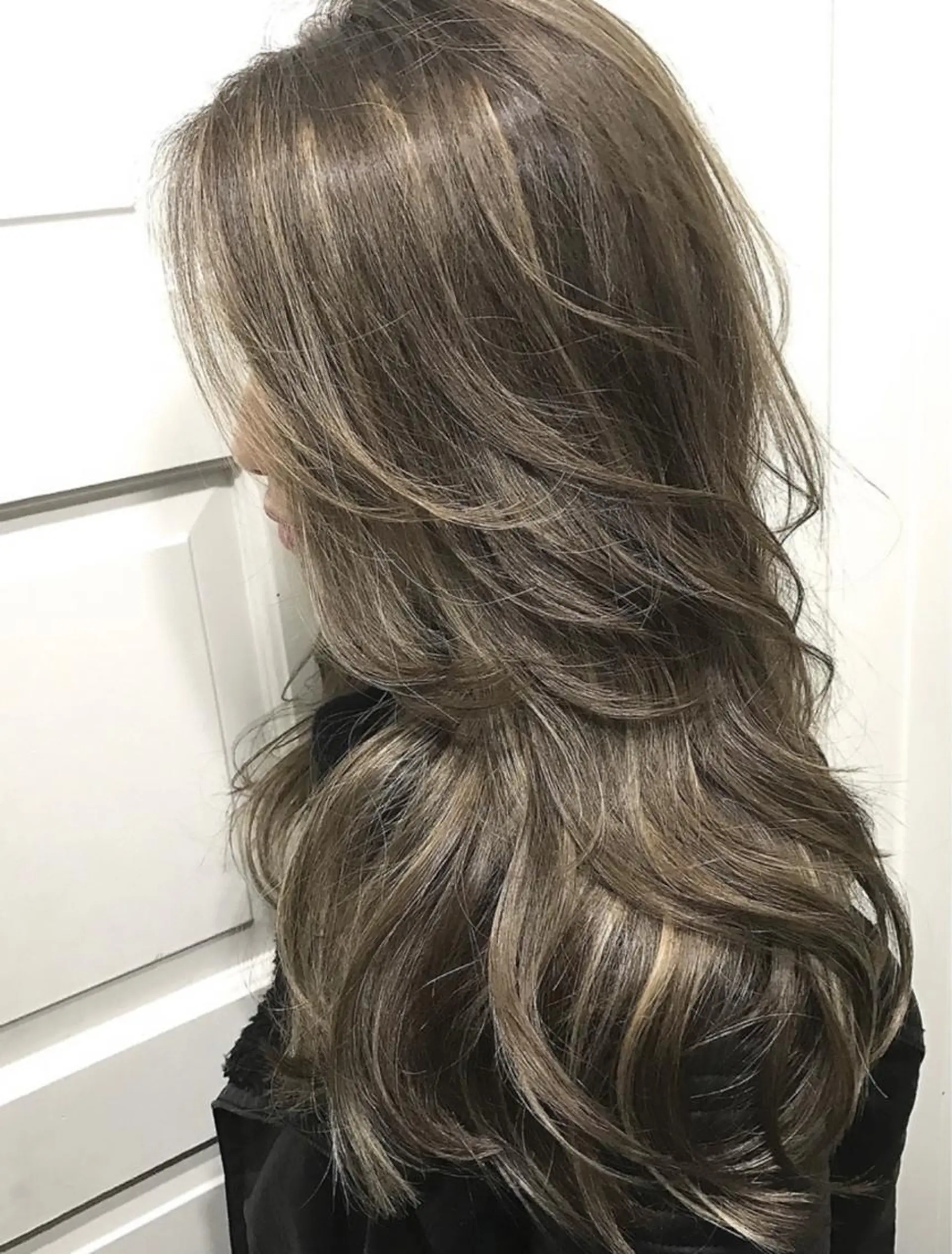 ロング カラー ヘアアレンジ🎀 yuuka 🤍のヘアスタイル