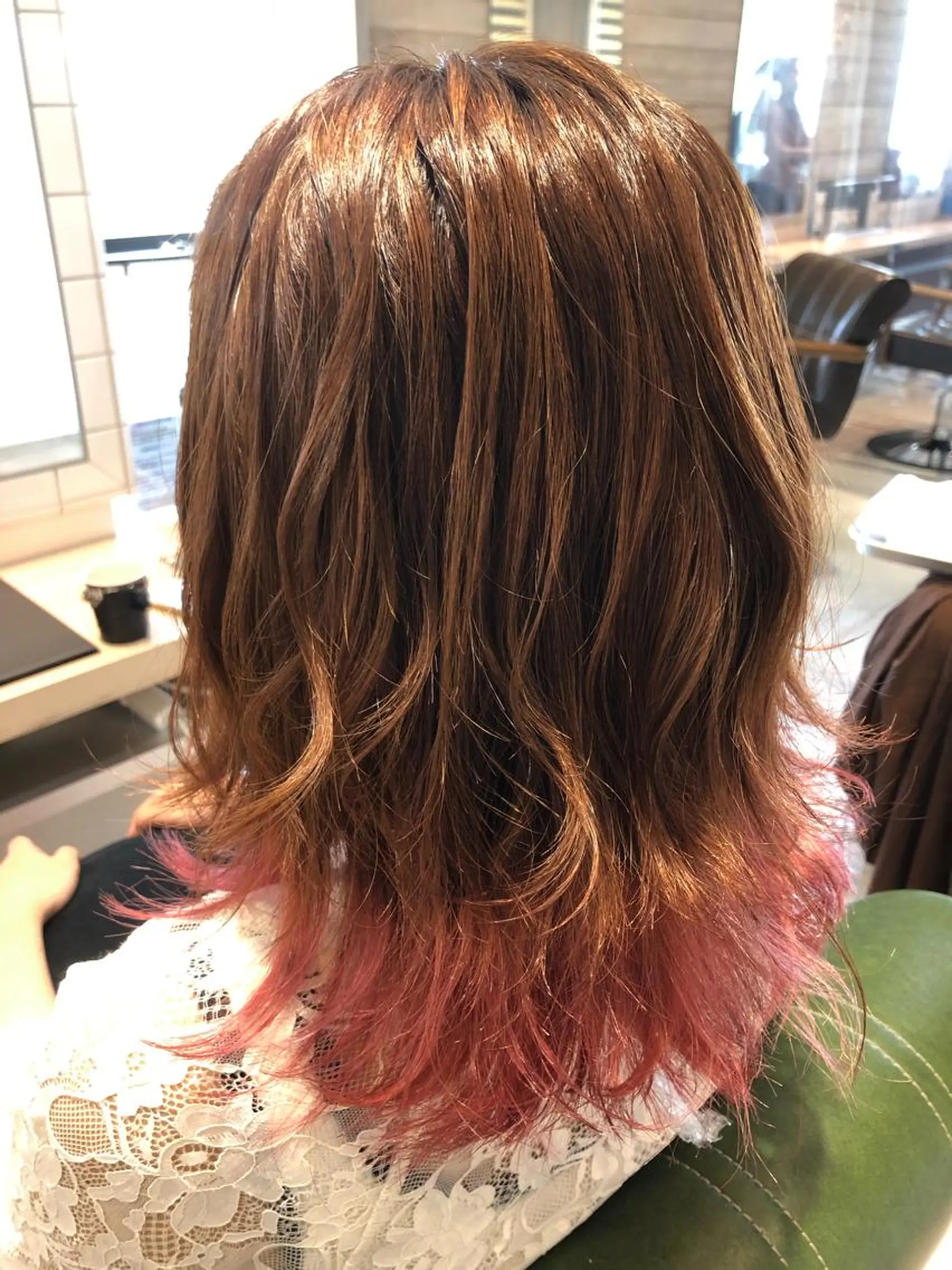 ミディアム カラー 川口髪質改善ウルトワ 🌈毛島健樹🌈のヘアスタイル