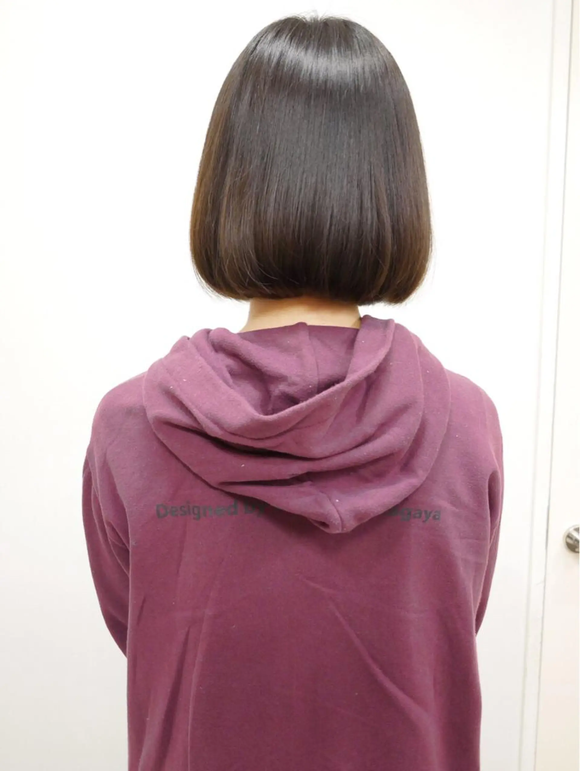 ミディアム 金澤 愛のヘアスタイル