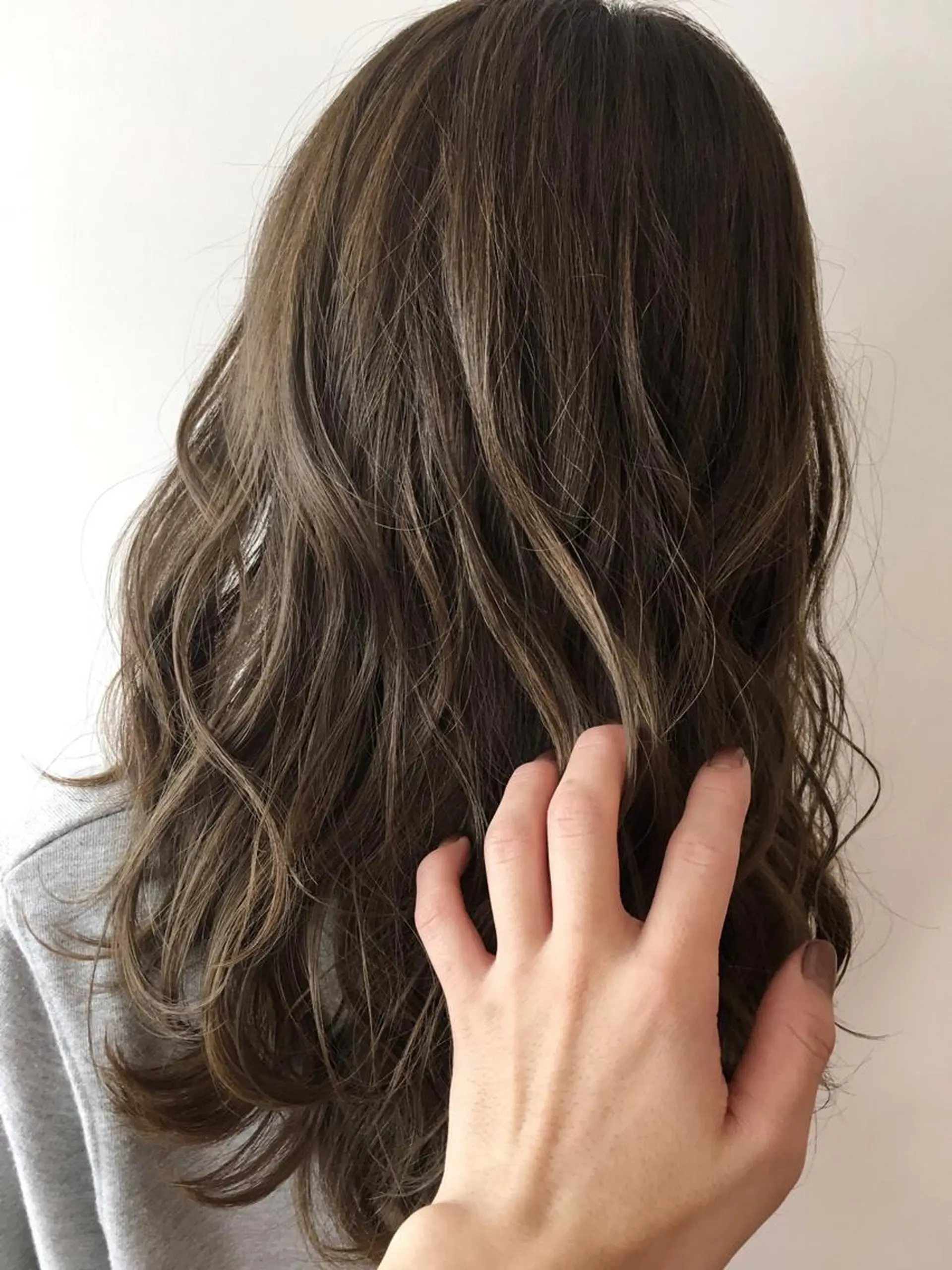 セミロング ハイライト ボブ/レイヤー 🌟梅田盛一🌟のヘアスタイル