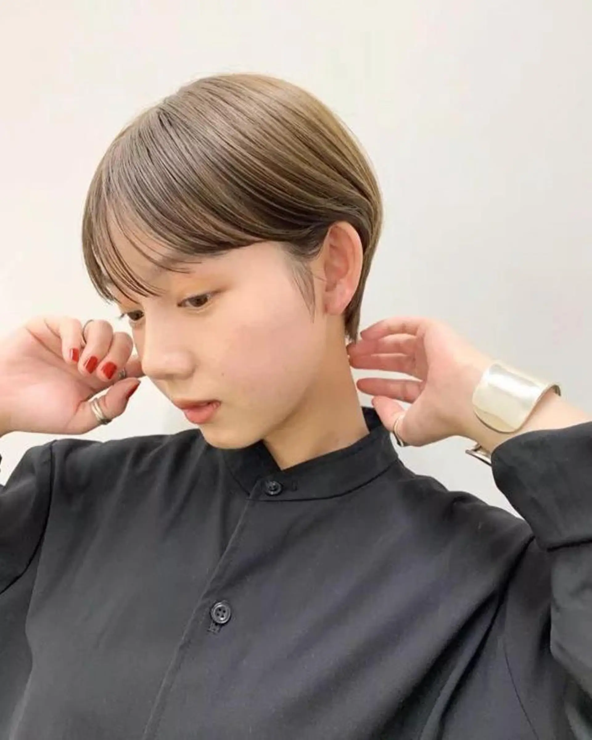 ショート カラー 吉田一輝 外国人パーマのヘアスタイル