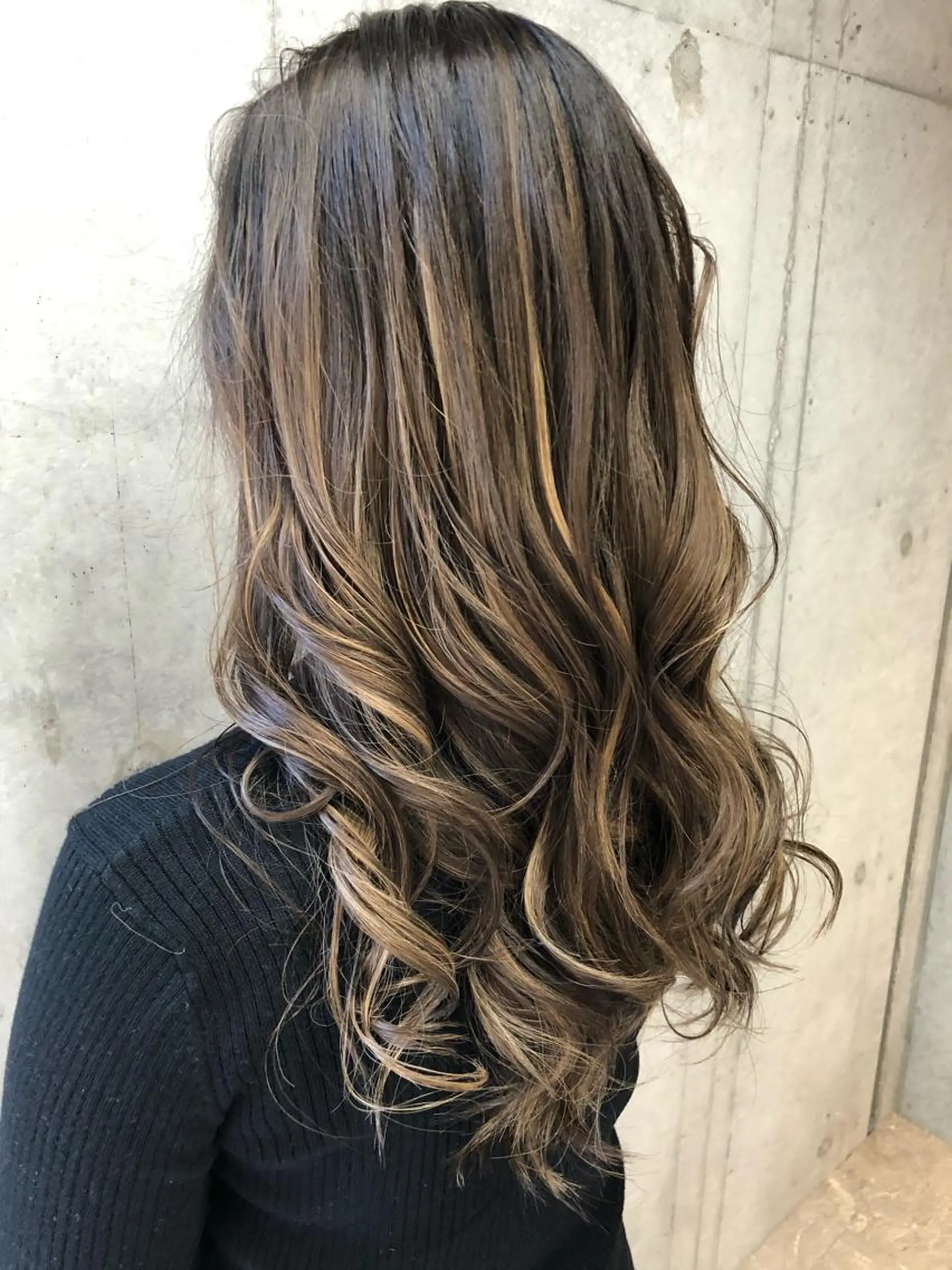 ロング カット ヘアカラー Reve Resort池袋のヘアスタイル