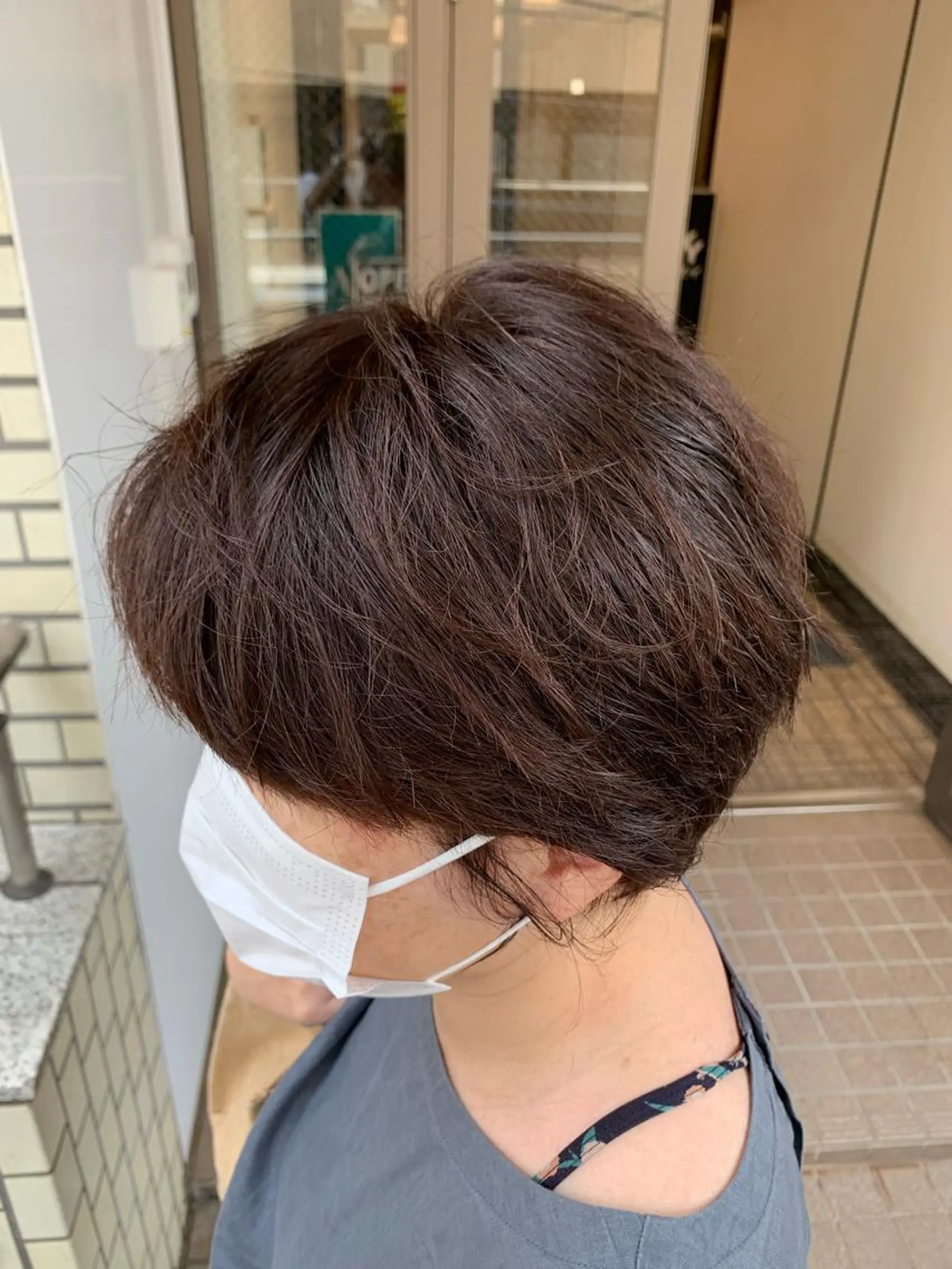 ショート カラー 小田切 栄司のヘアスタイル