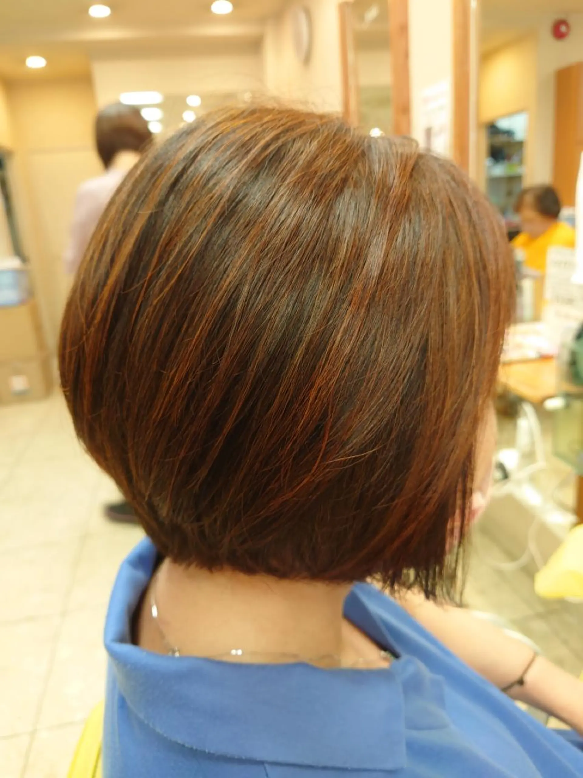 ショート カット タニモト ミユキのヘアスタイル