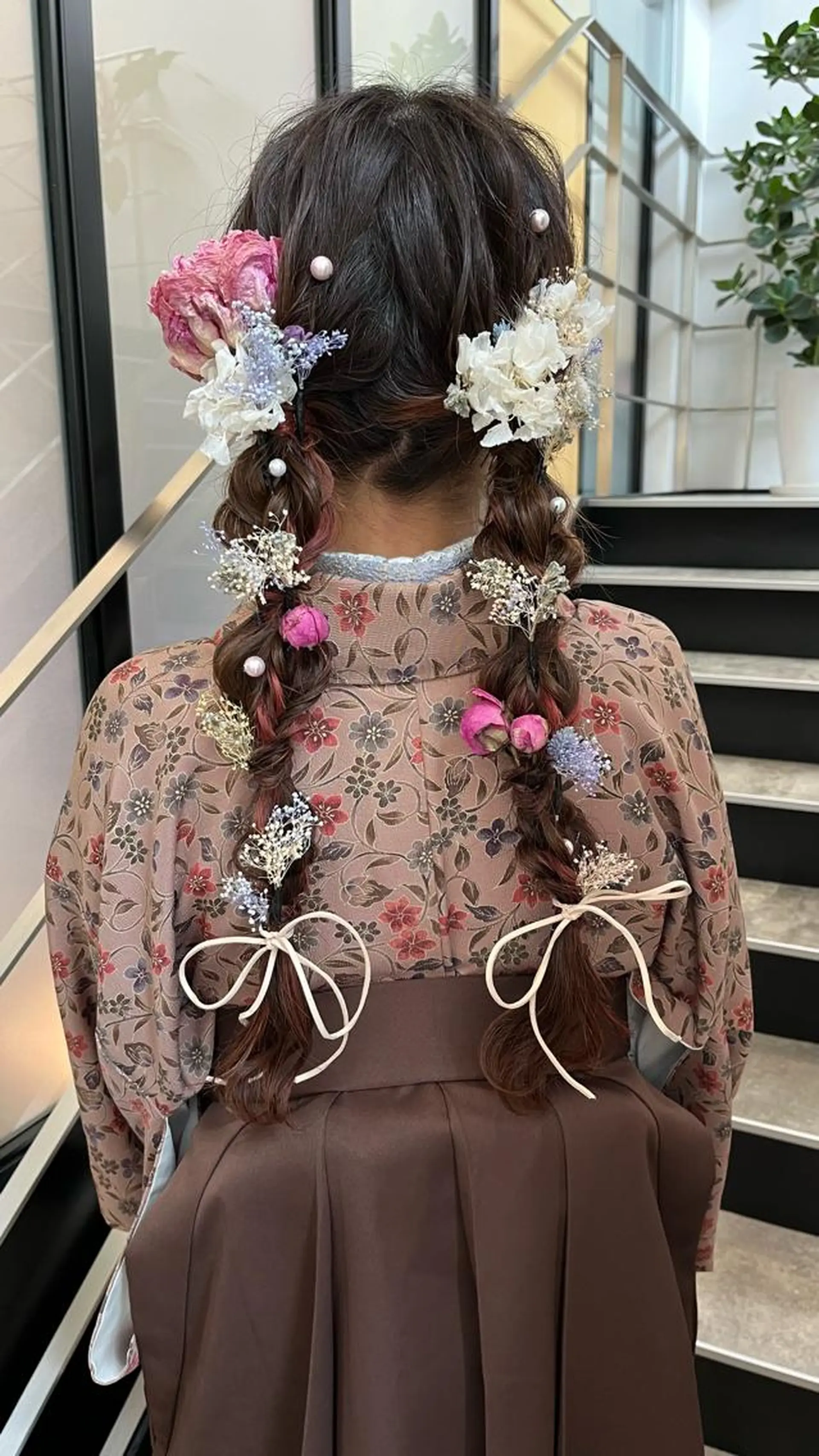 ロング ヘアアレンジ 大人girly🛋️ 🤍yukakoのヘアスタイル