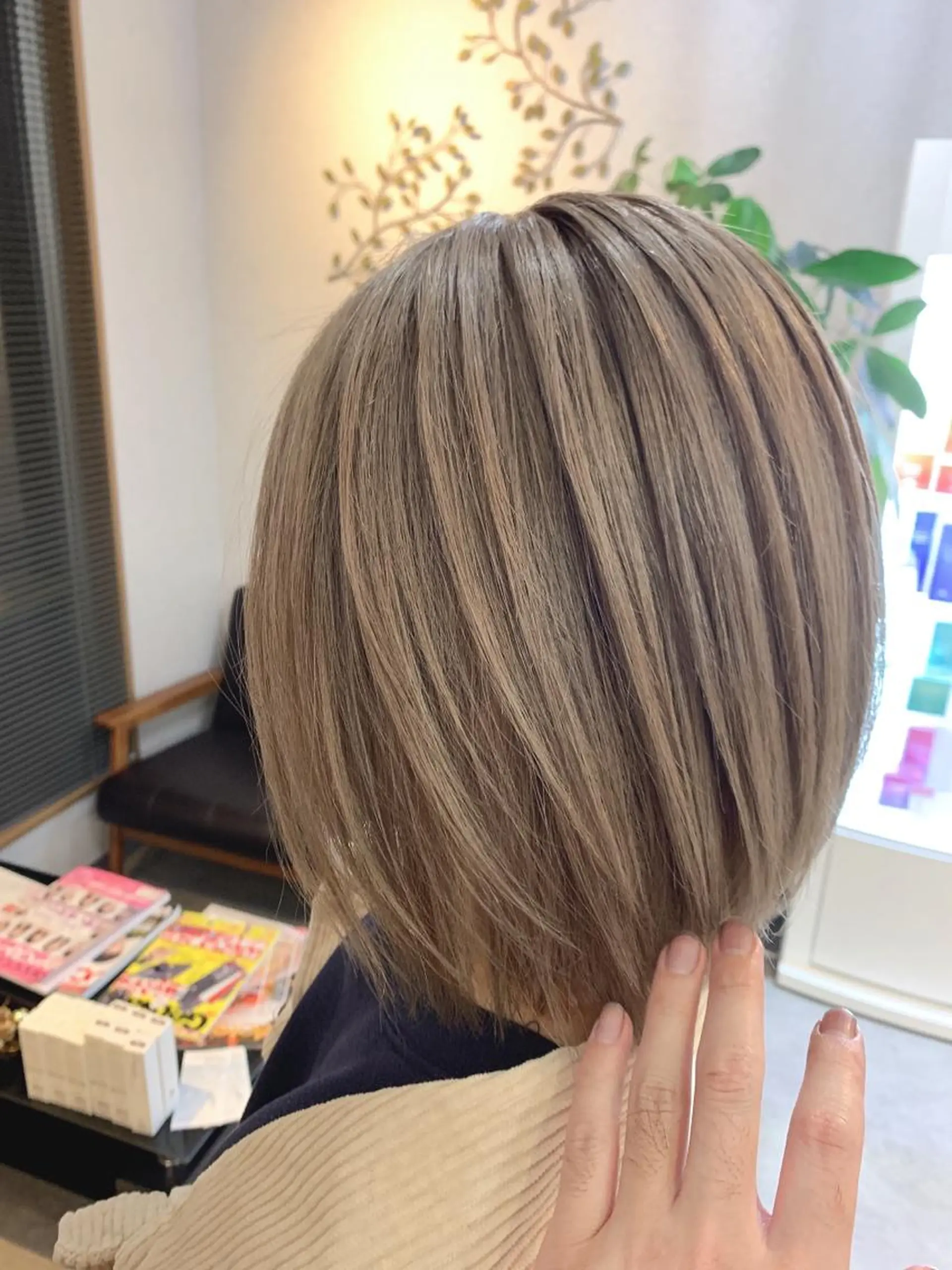 ミディアム カラー ヘアカラー 山本 貴弘のヘアスタイル
