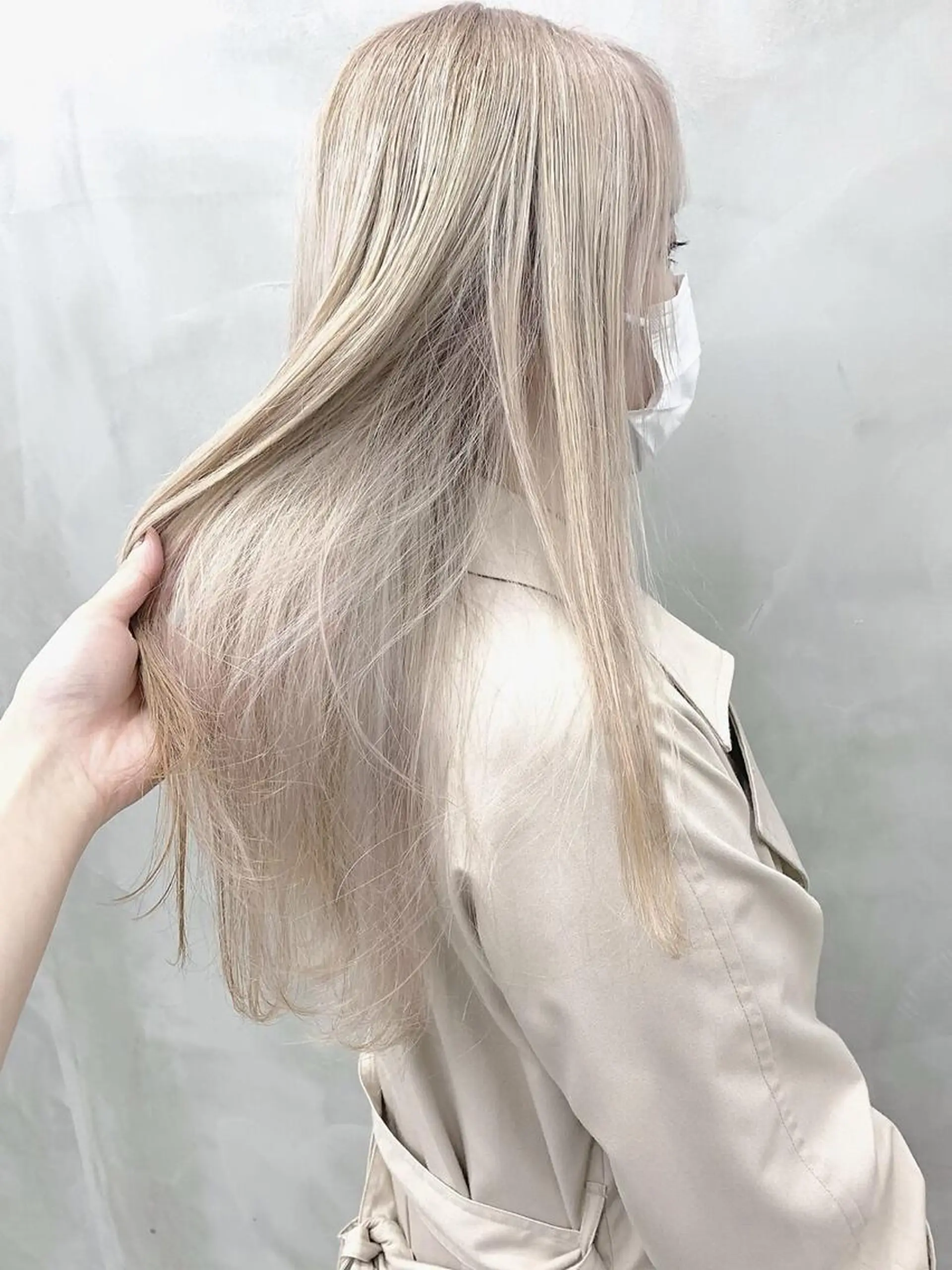 ロング カラー パーマ ヘアアレンジ メンズ メンズバレイヤージュ メンズブリーチ センターパート フェードカット メンズハイライト ハイトーン/レイヤー 🌸さくらのヘアスタイル