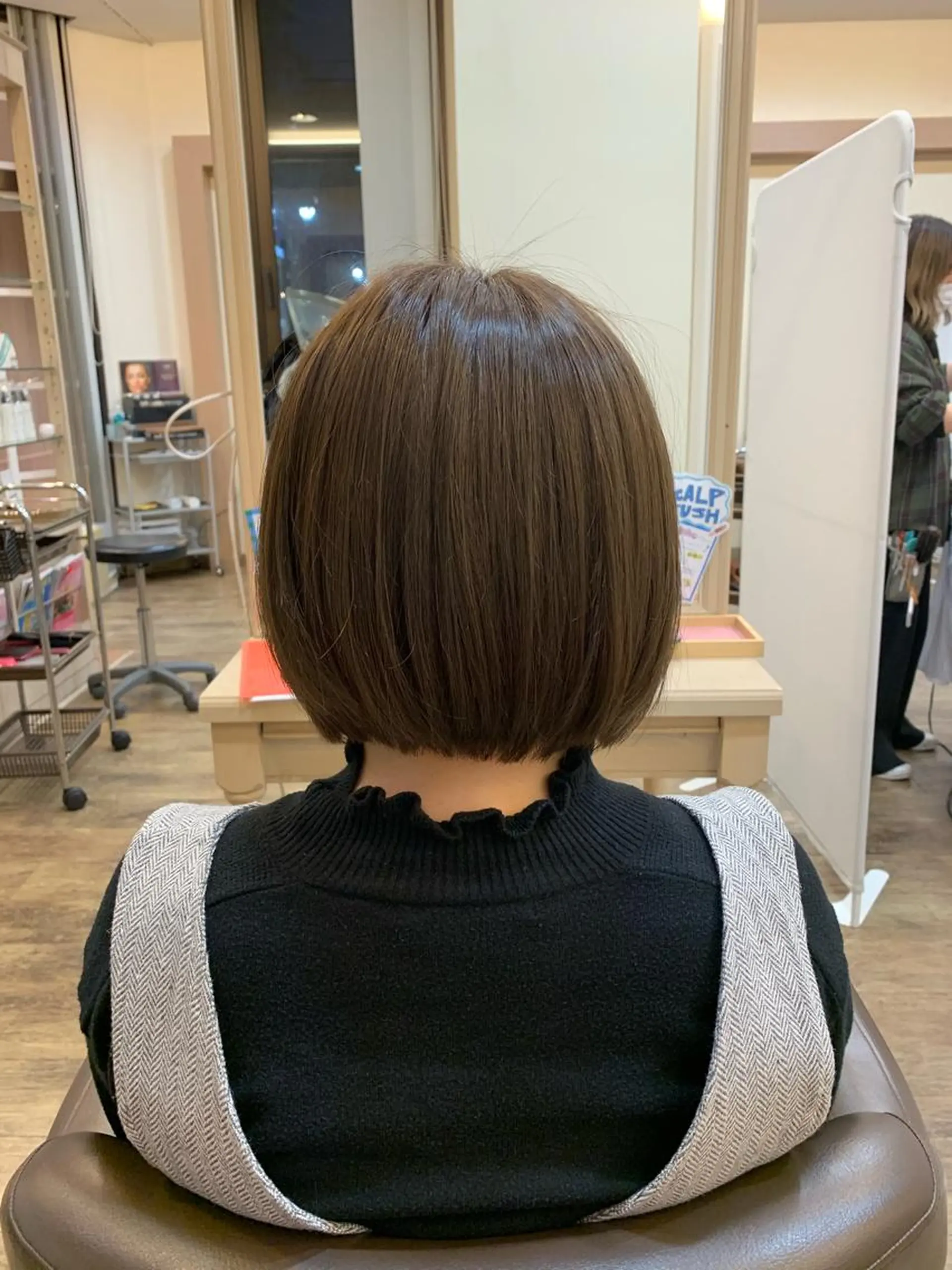 ショート カラー ベージュカラー オリーブベージュ ヘアカラー 🦋艶モテカラー/ヘ アセット🦋YURIのヘアスタイル