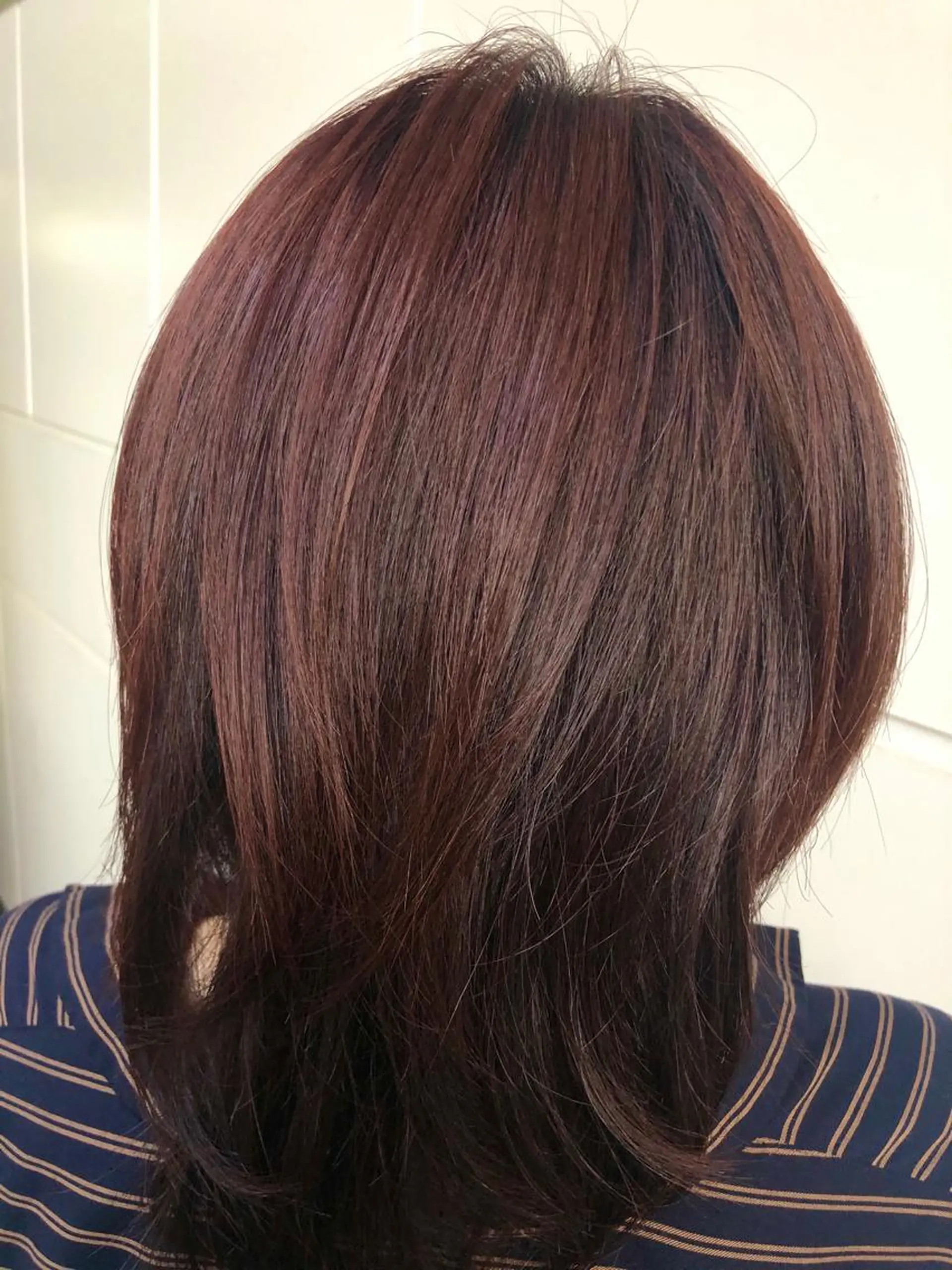 ミディアム カラー こやま りほのヘアスタイル