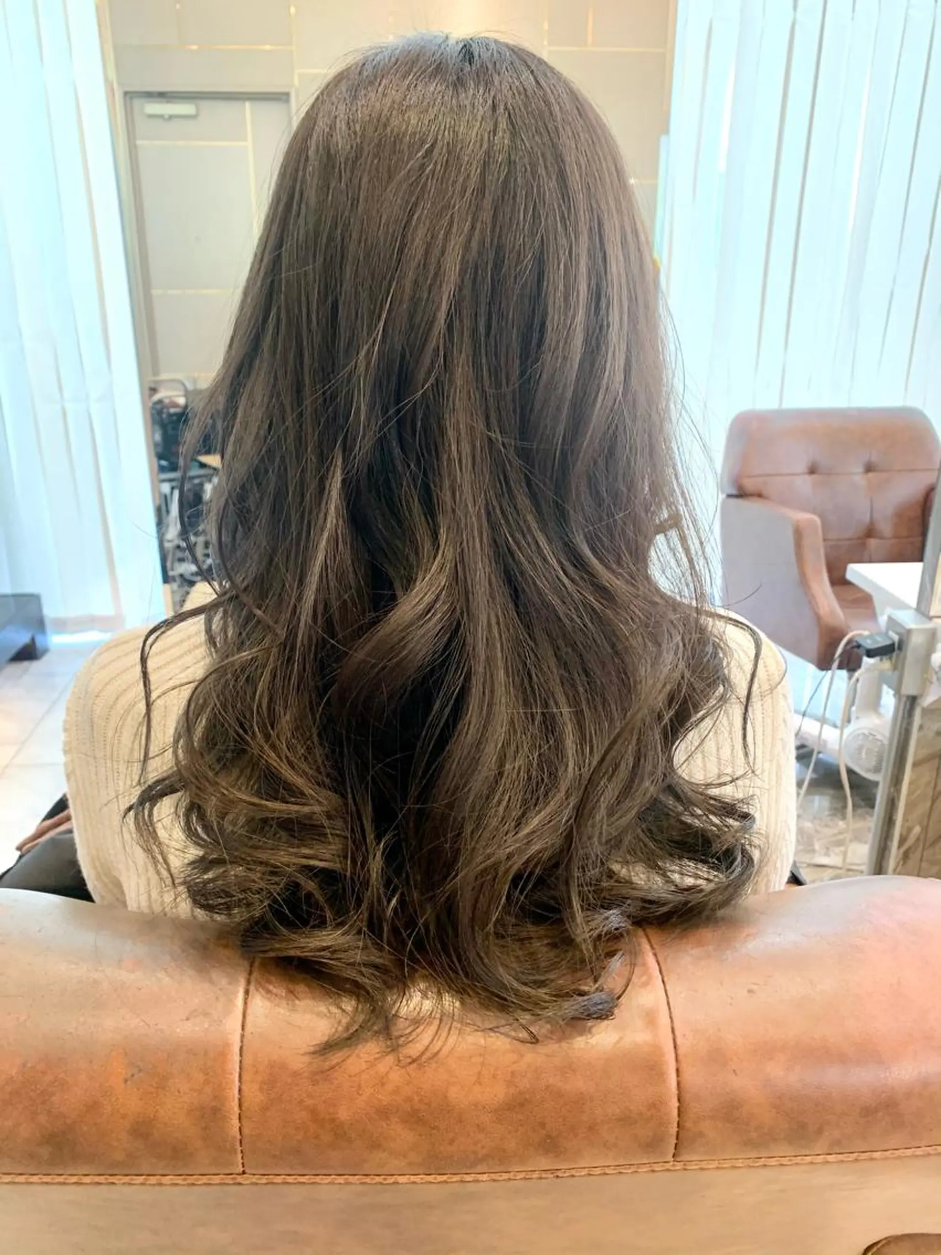 ロング カラー カット ヘアカラー トリートメント LucksiMie ginza  明松のヘアスタイル