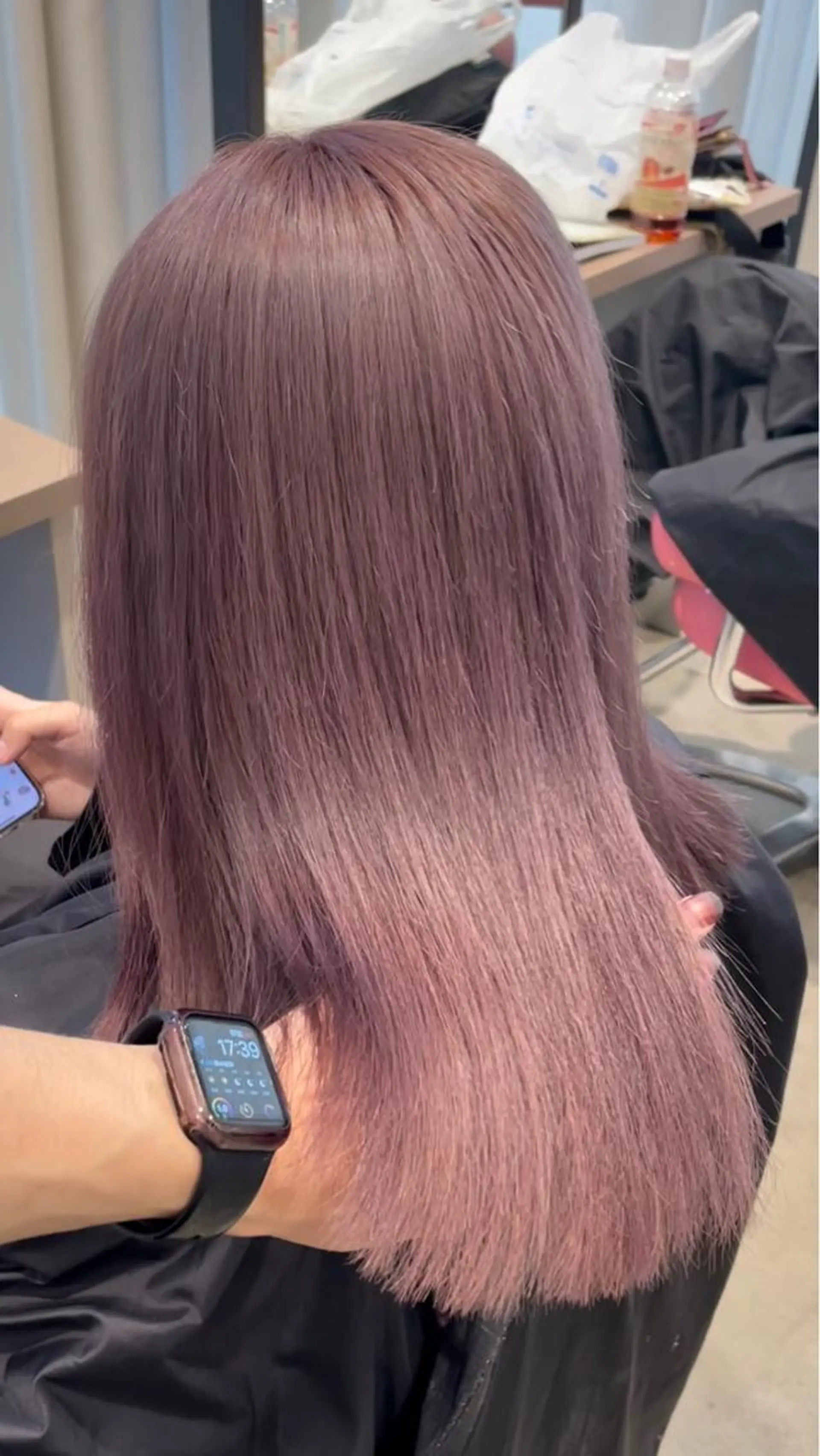 ロング カラー ヘアアレンジ メンズ 🧸ハイトーン🧸 ゆっきー🧸のヘアスタイル