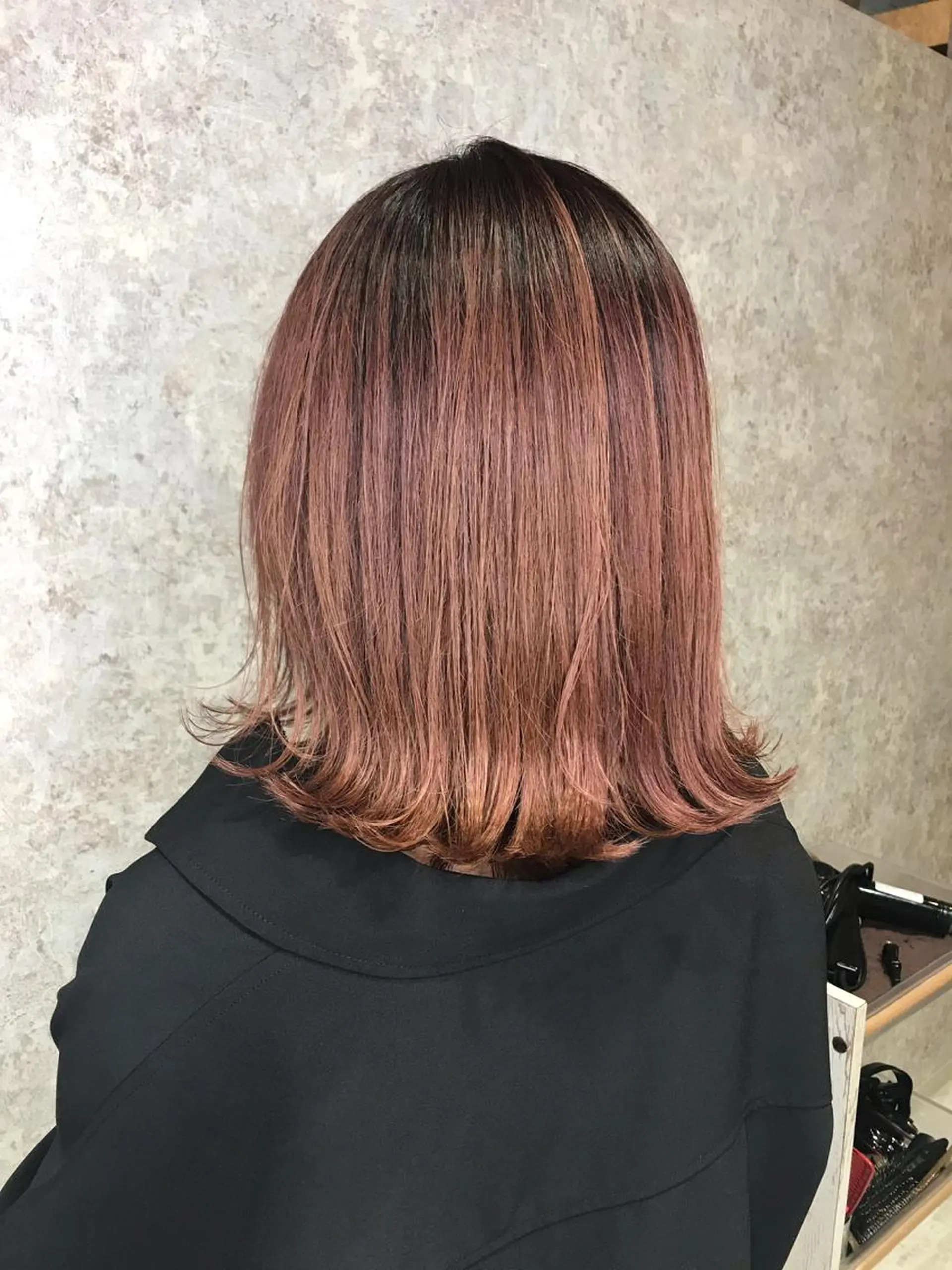 ミディアム カラー uru" すずきさゆりのヘアスタイル