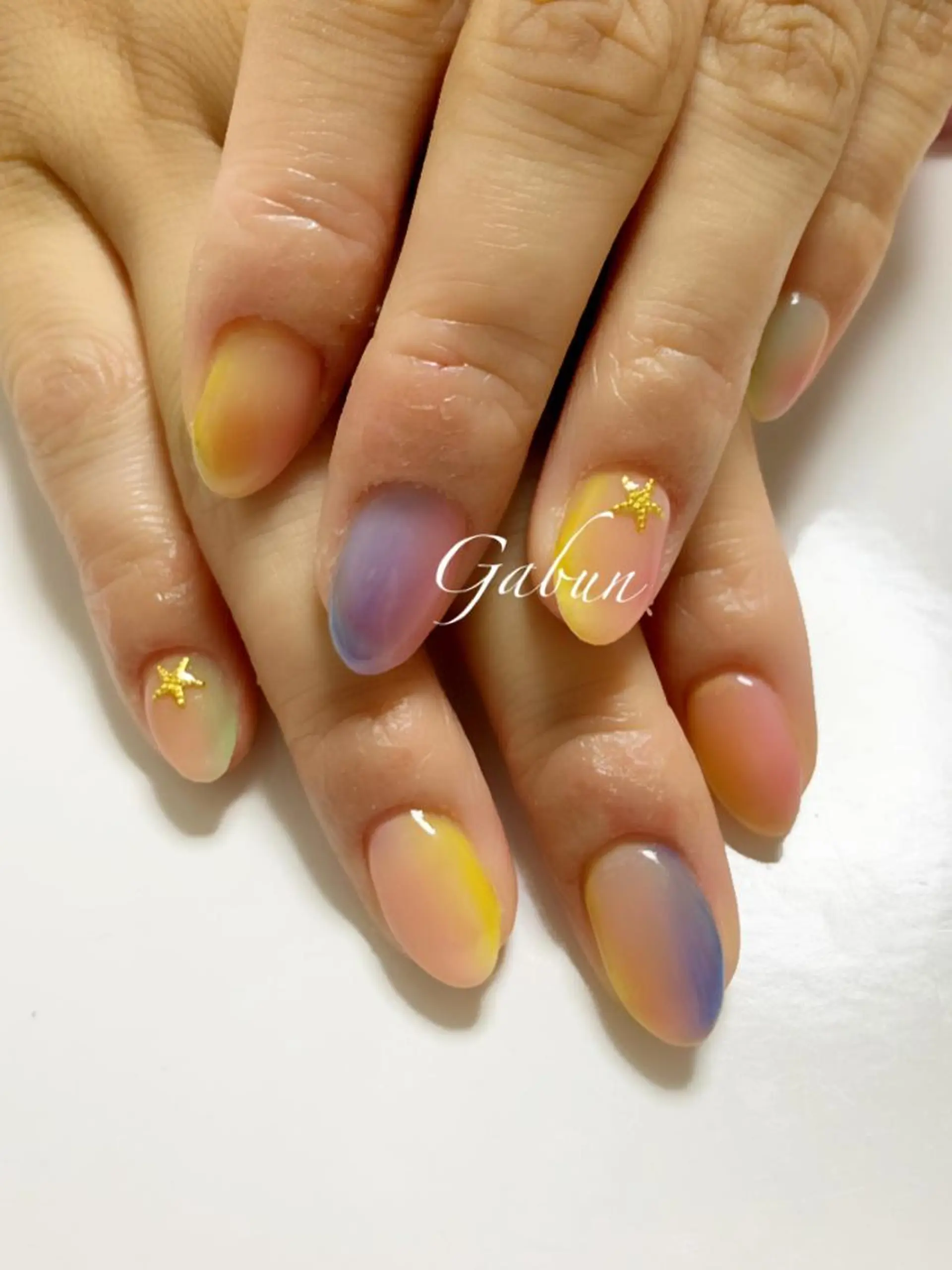 ショート ハンドネイル ハンドケア LOTUS ネイルサロンのネイルデザイン