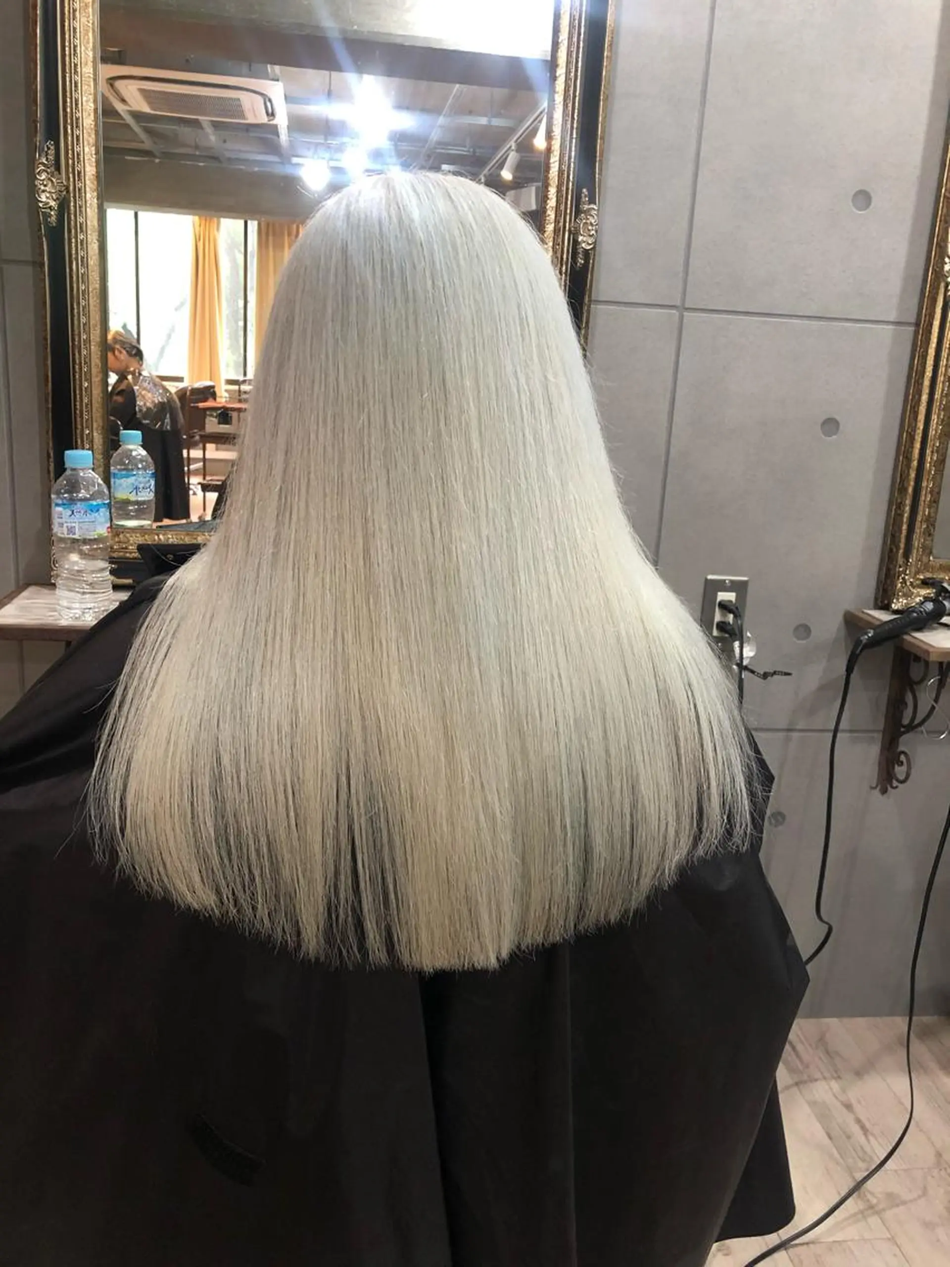ロング カラー ヘアアレンジ トッチ 艶髪髪質改善のヘアスタイル