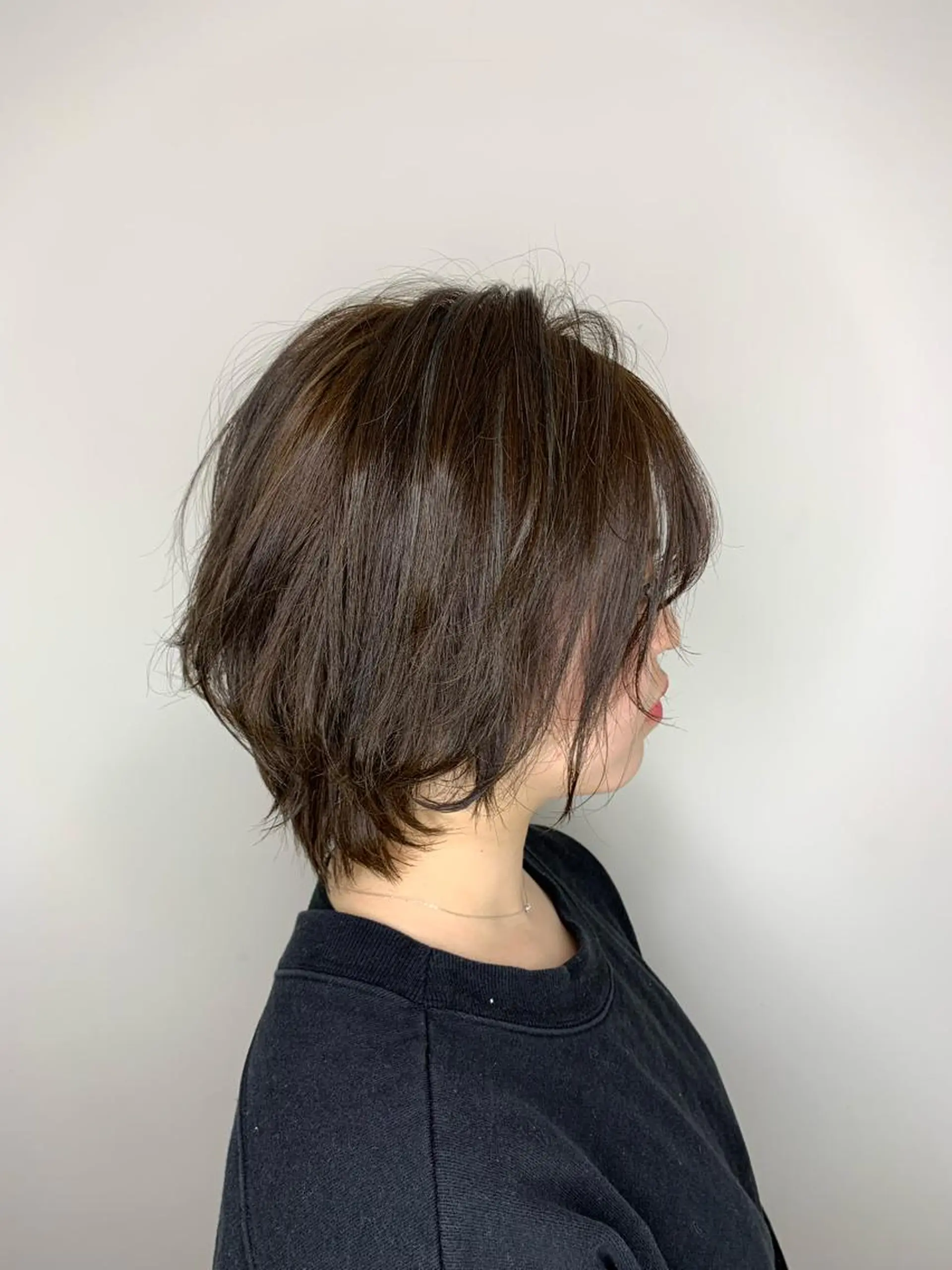 ショート くびれヘア 特殊カラー/ブリーチ 道満ゆいなのヘアスタイル