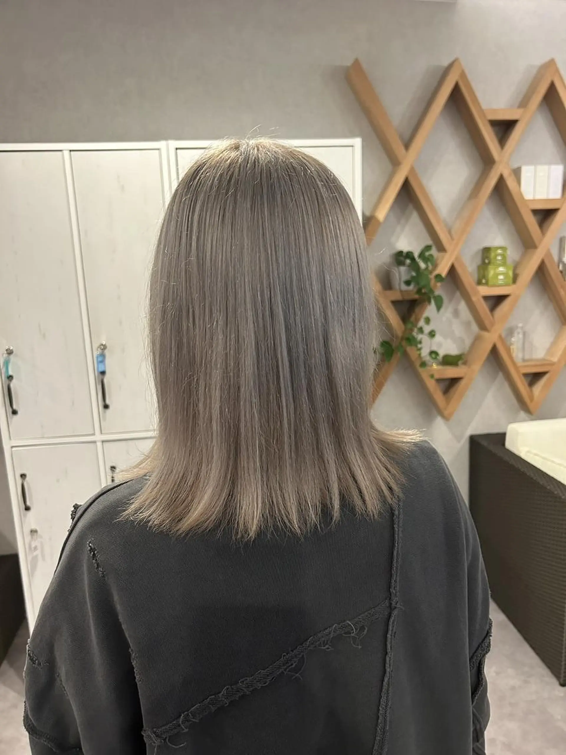 ショート ヘアカラー トリートメント ELLE&SALLY 石野のヘアスタイル