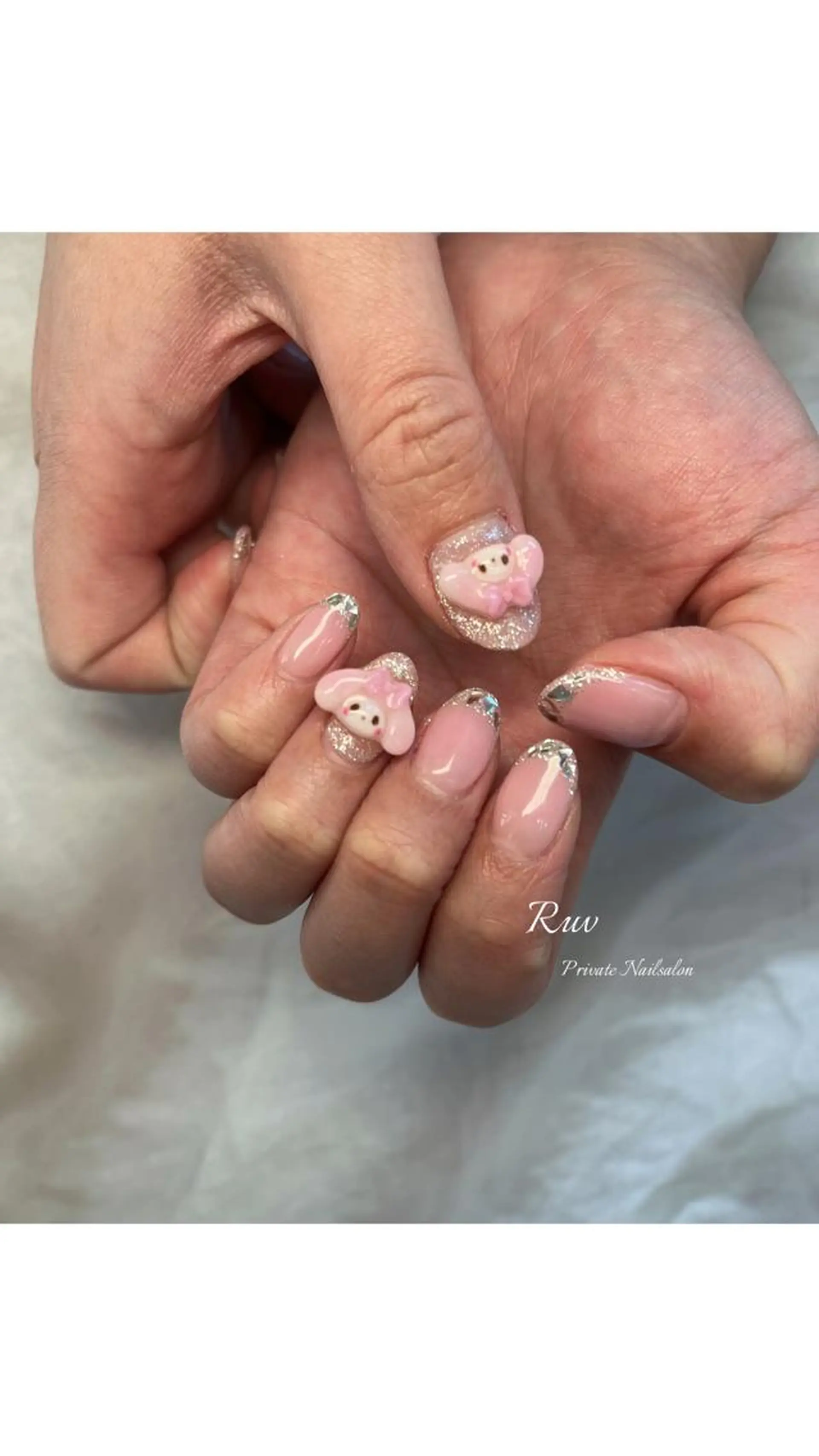 ネイル ハンドネイル プライベート ネイルサロン　ルヴのネイルデザイン