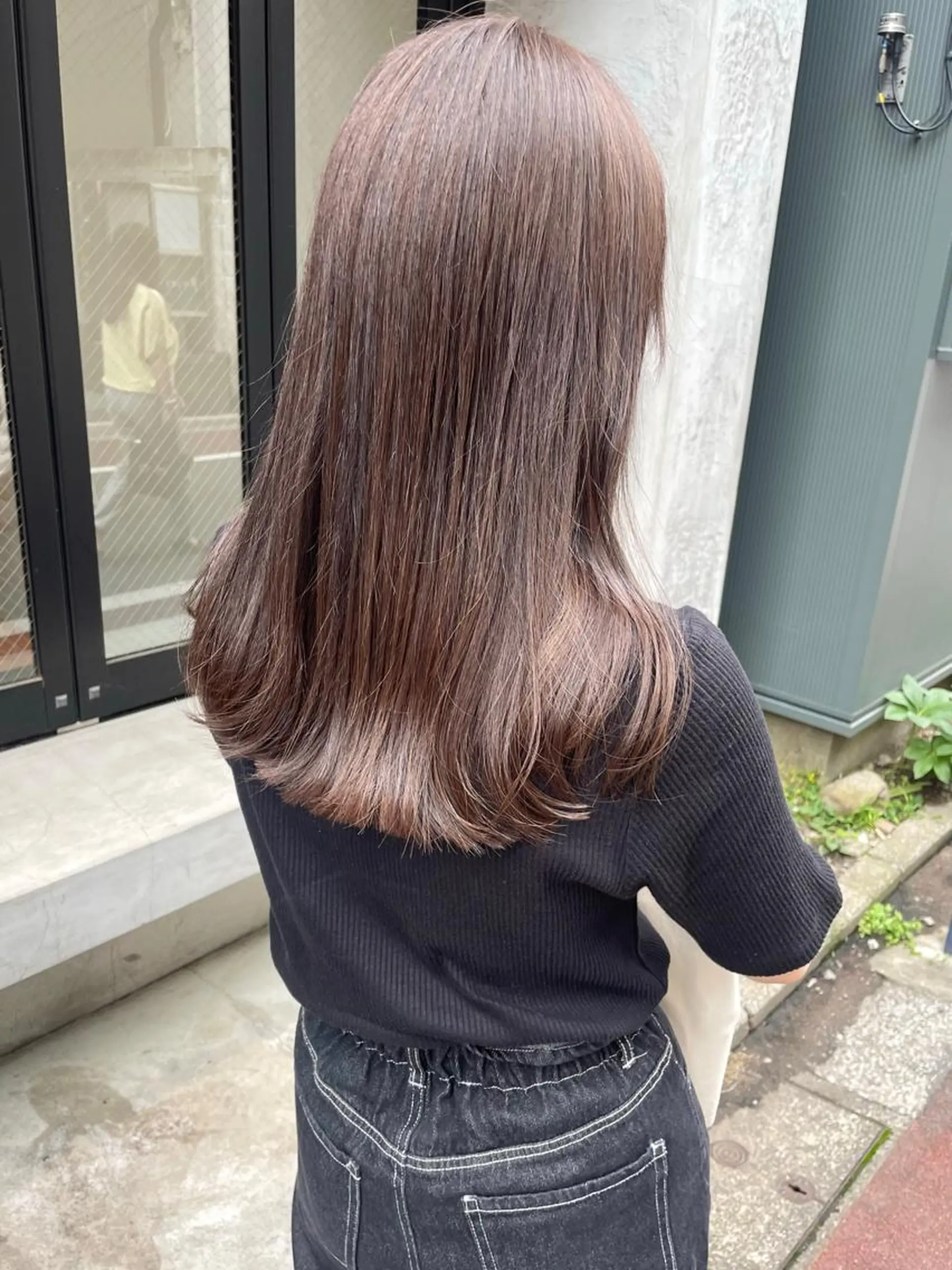 ロング カラー 🩰オリーブ/ ベージュ松本咲花🩰のヘアスタイル