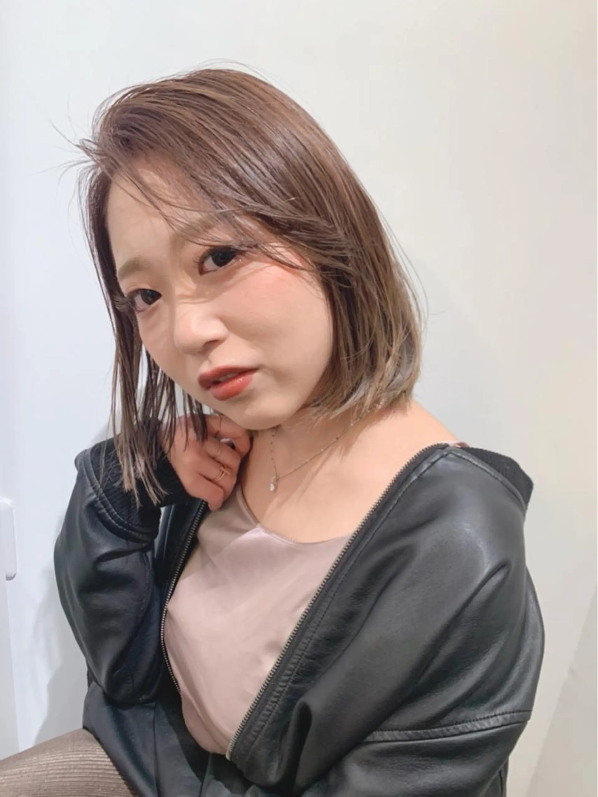 ミディアム diarスタイリスト 山田のヘアスタイル