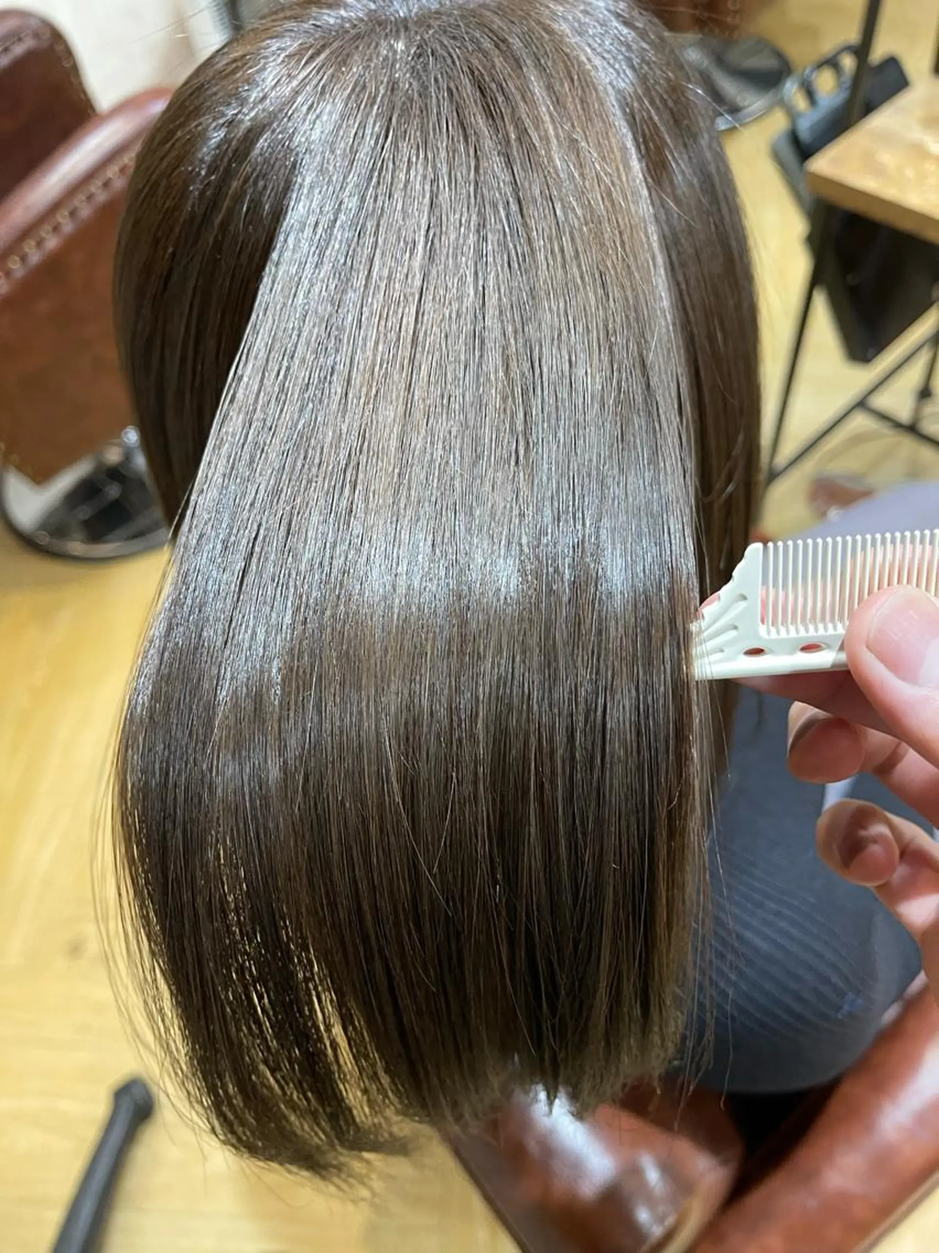 セミロング カット 縮毛矯正 antica YOSHIのヘアスタイル