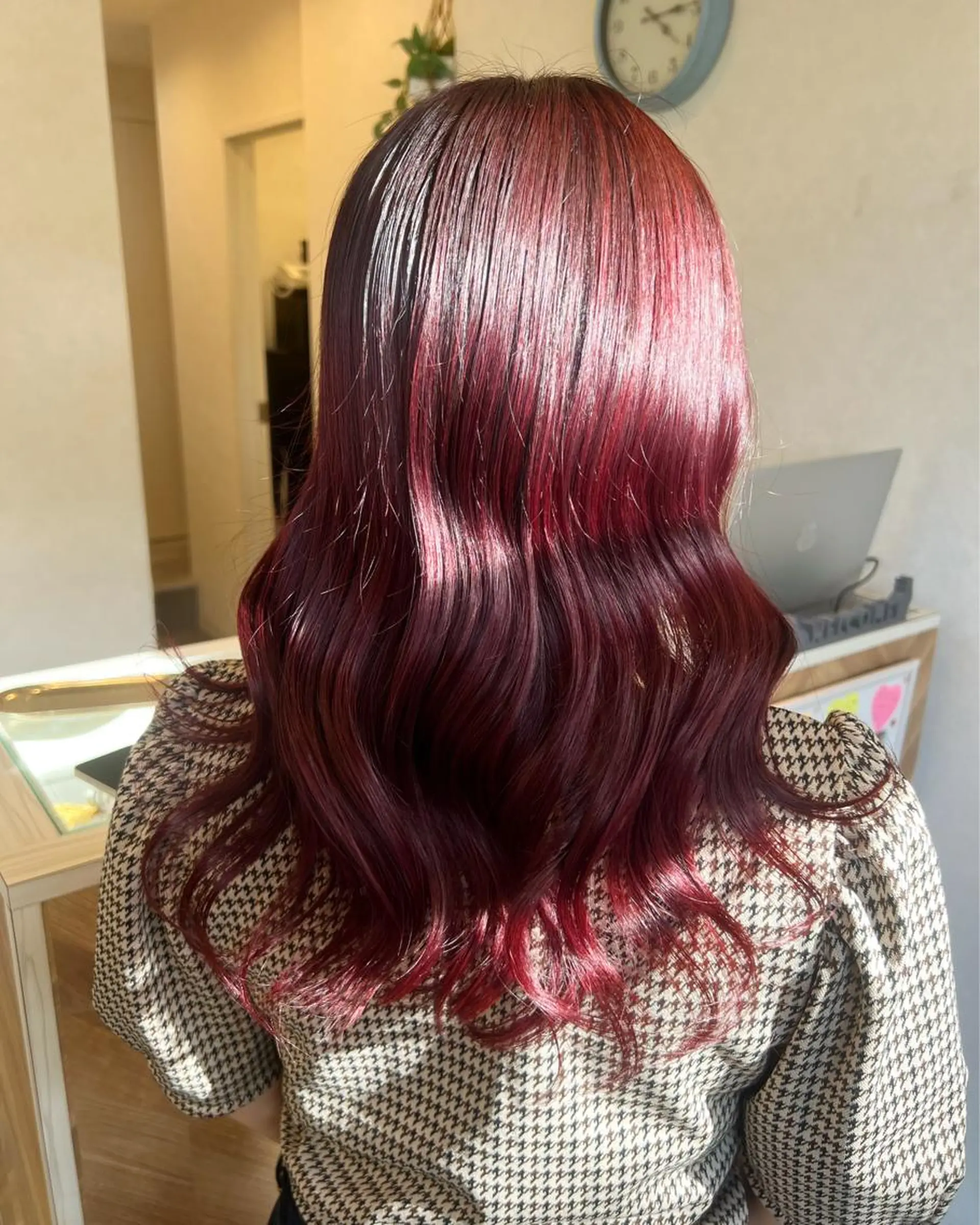 セミロング たかはし るなのヘアスタイル