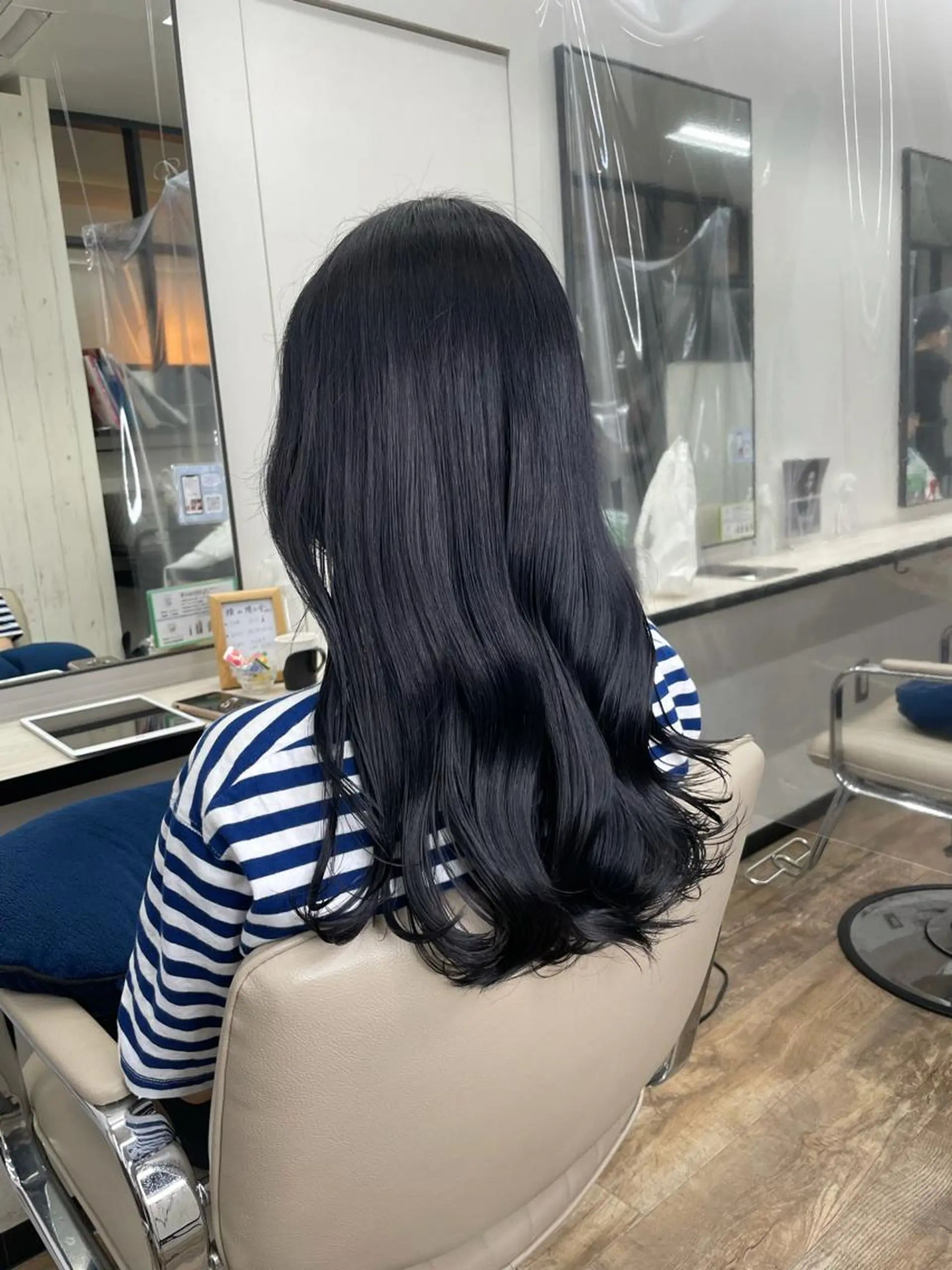 ロング カラー 黒髪 ラベンダーカラー ヘアカラー トリートメント 栄/久屋大通り/韓国 /透明感/横山🩵のヘアスタイル