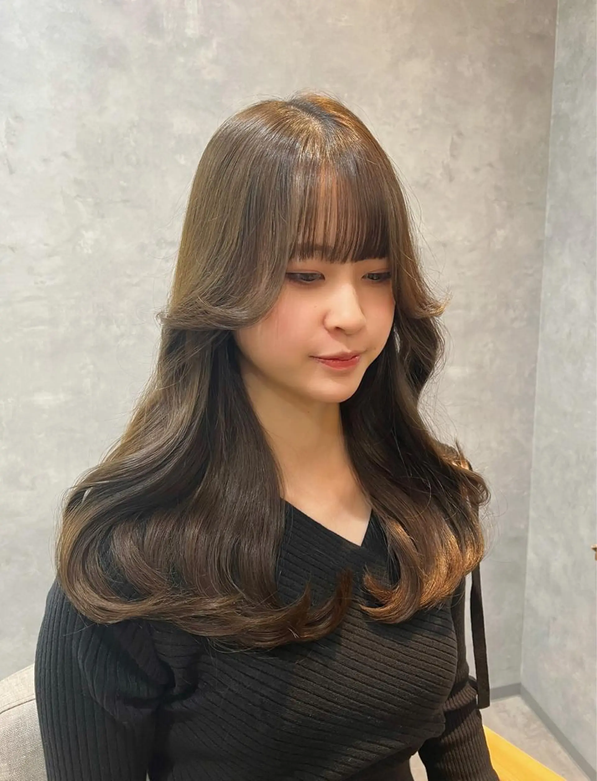ロング カラー くびれヘア ロング 中村 ひなたのヘアスタイル