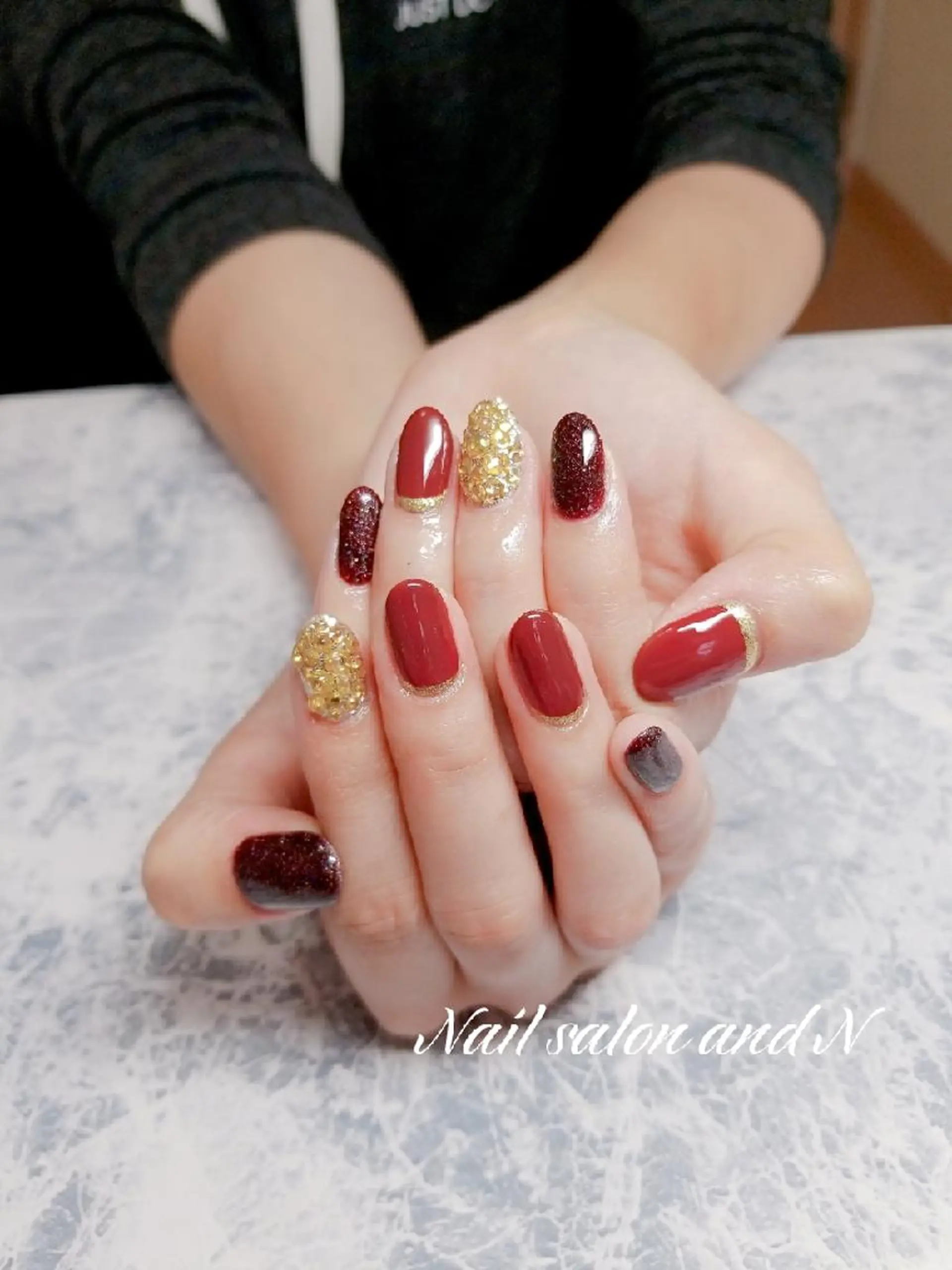 ネイル ハンドネイル and Nのネイルデザイン