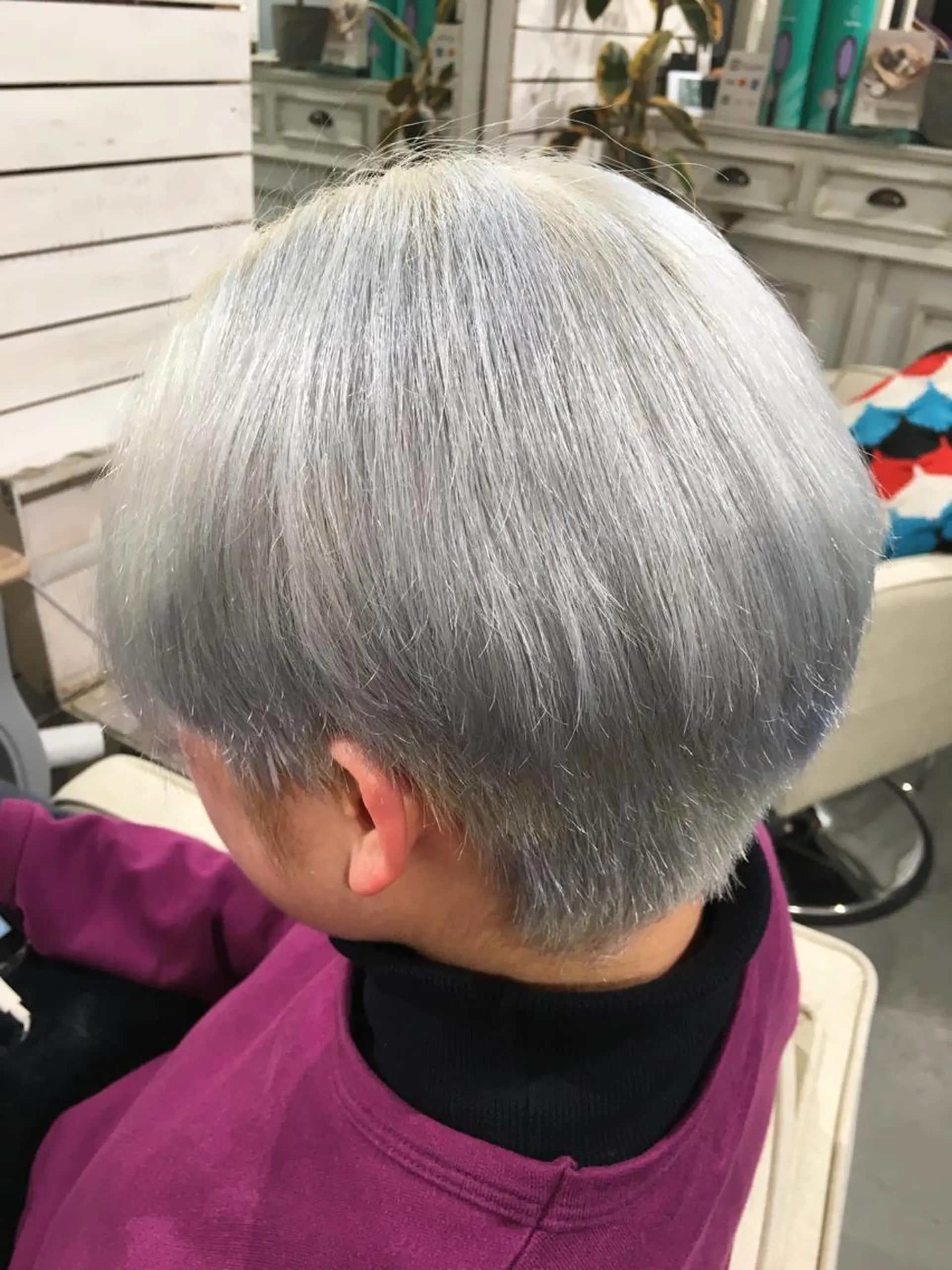 ショート カット ヘアカラー 🧡艶髪ちゅるん髪 🫧🧡YUKI❄️のヘアスタイル