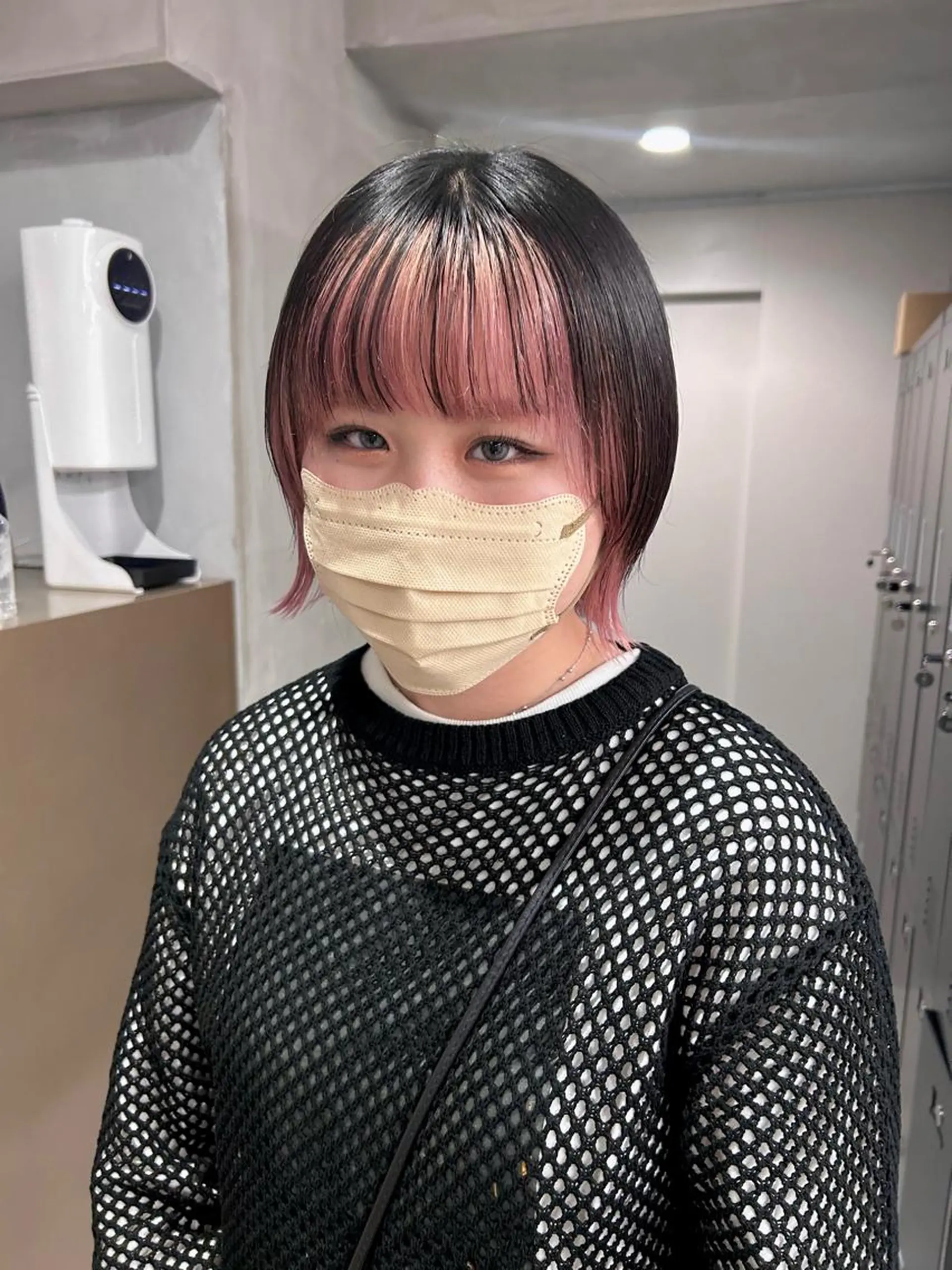 ショート カラー ブリーチ 原田 朱里のヘアスタイル