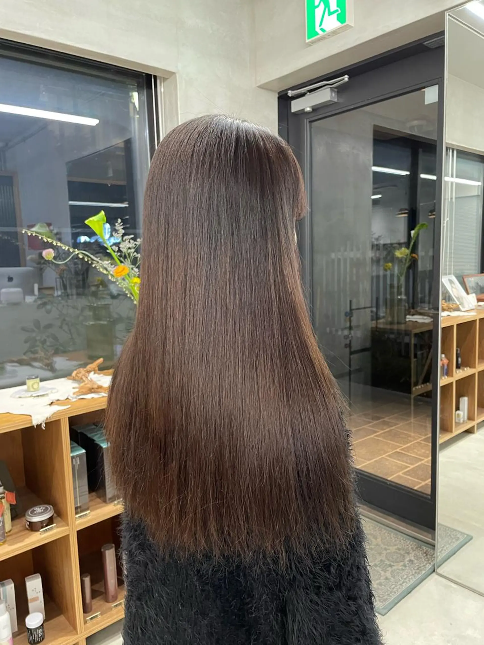 ロング 鶴井 美空のヘアスタイル