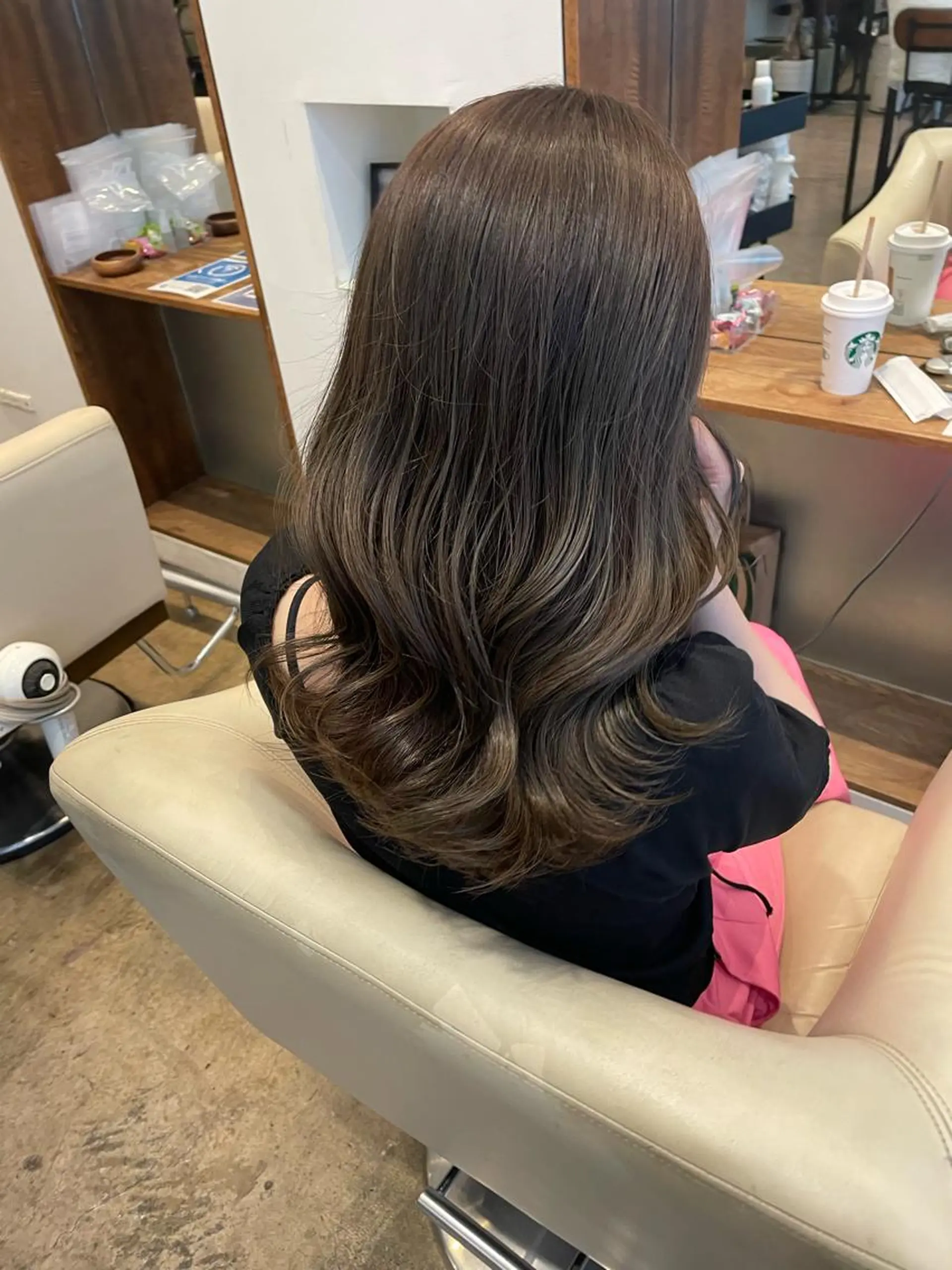 セミロング カラー カット ヘアカラー トリートメント 【完全個室】髪質改善 暖色カラー/山崎唯奈のヘアスタイル