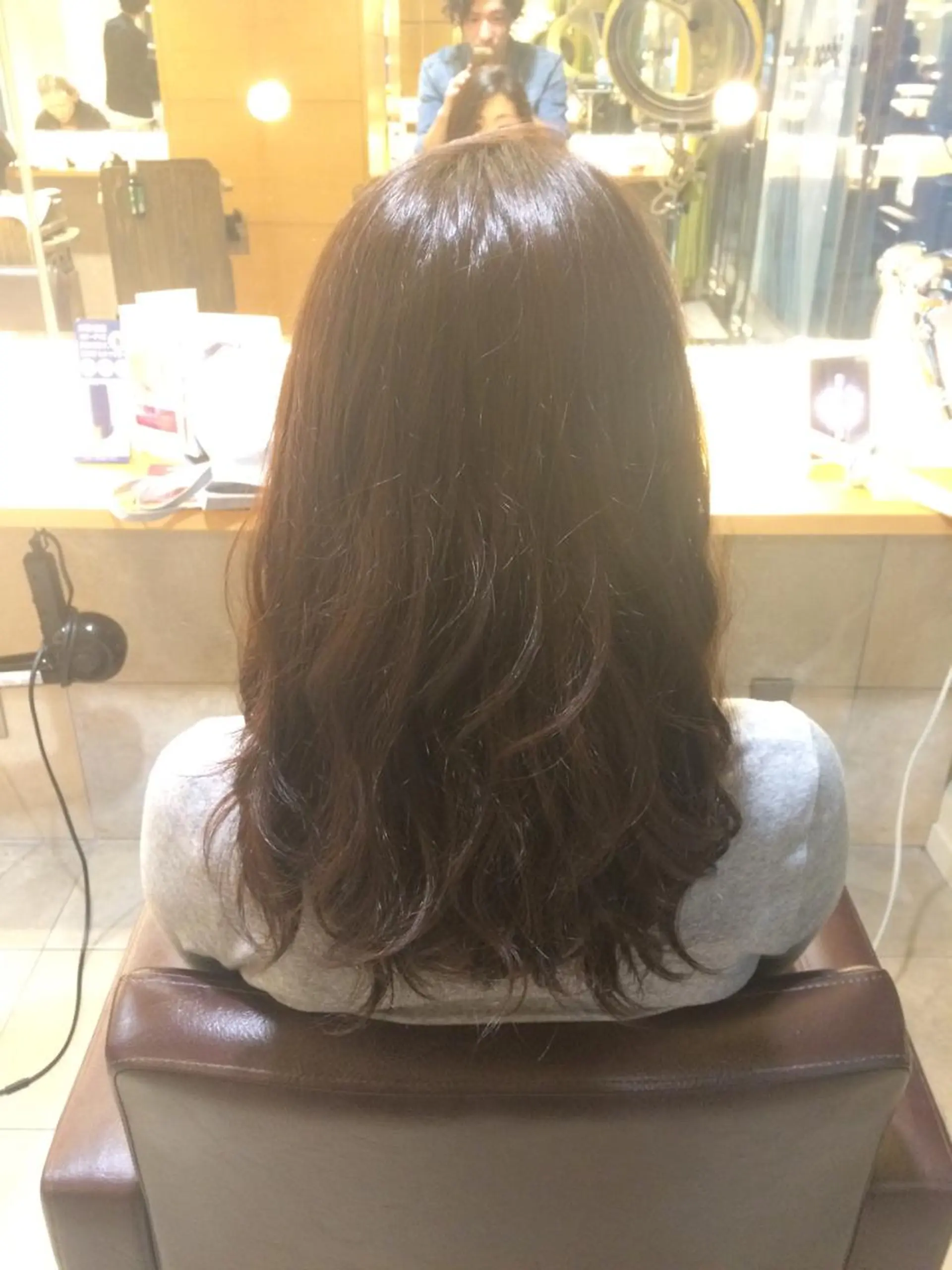 ロング カラー ブラウンカラー チョコレートブラウン メンズパーマの巨匠 鈴木純のヘアスタイル
