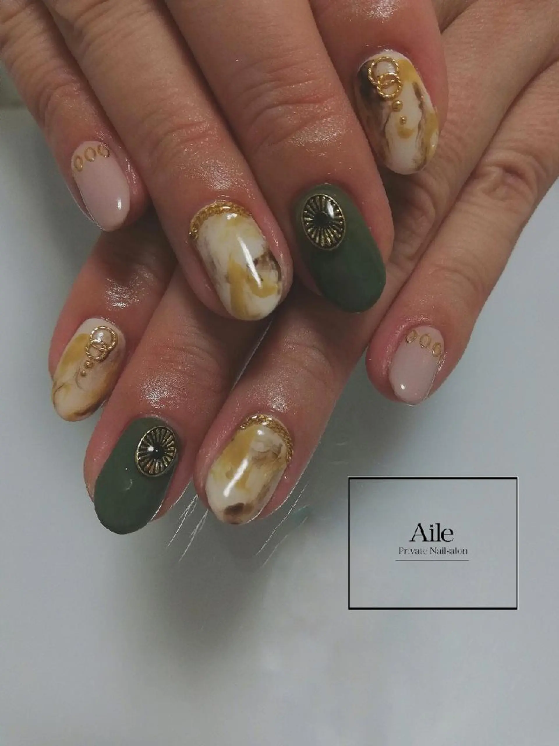 ネイル ニュアンスネイル なが さきのネイルデザイン