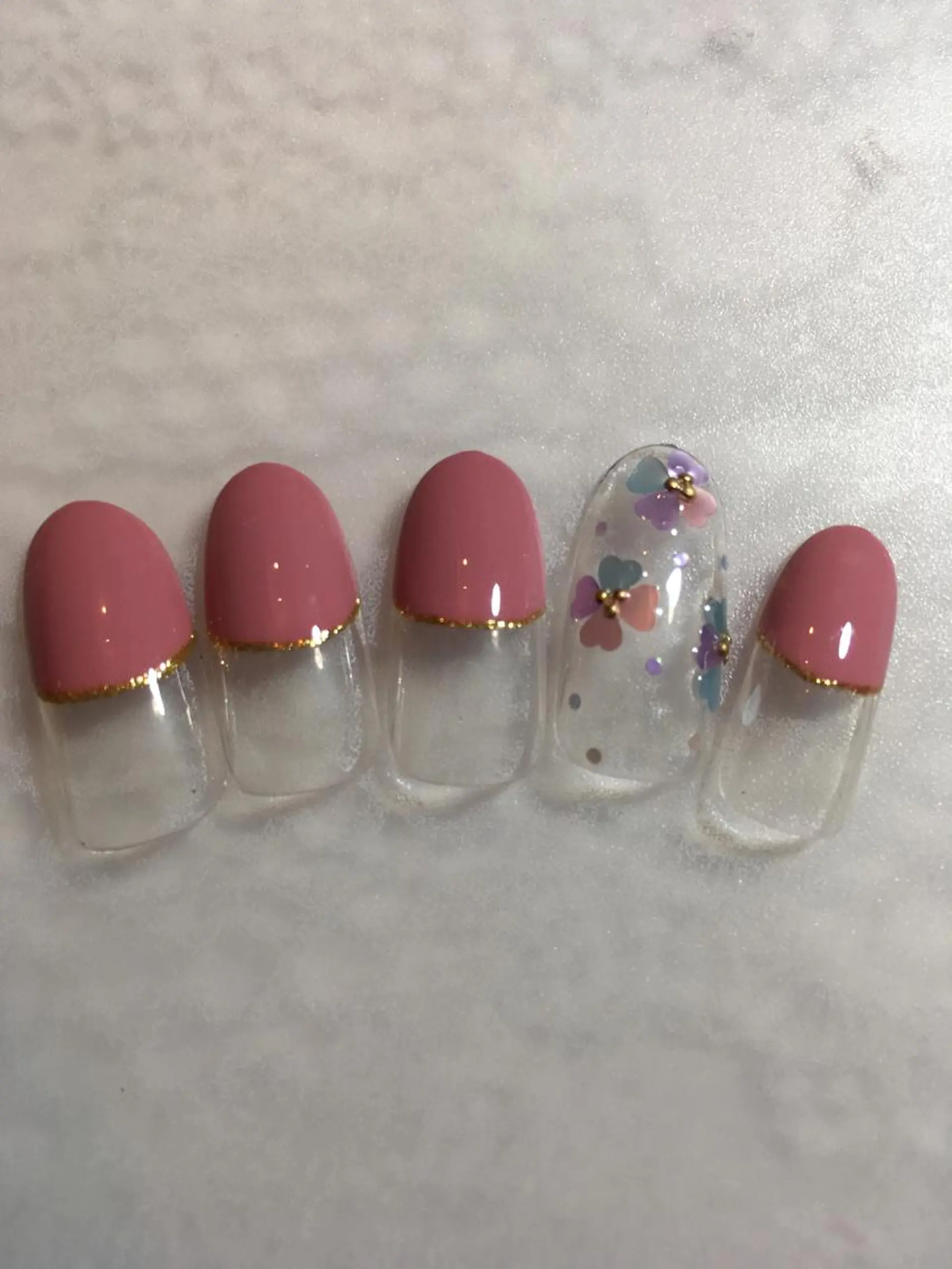 ネイル シンプルネイル 古川 里美のネイルデザイン