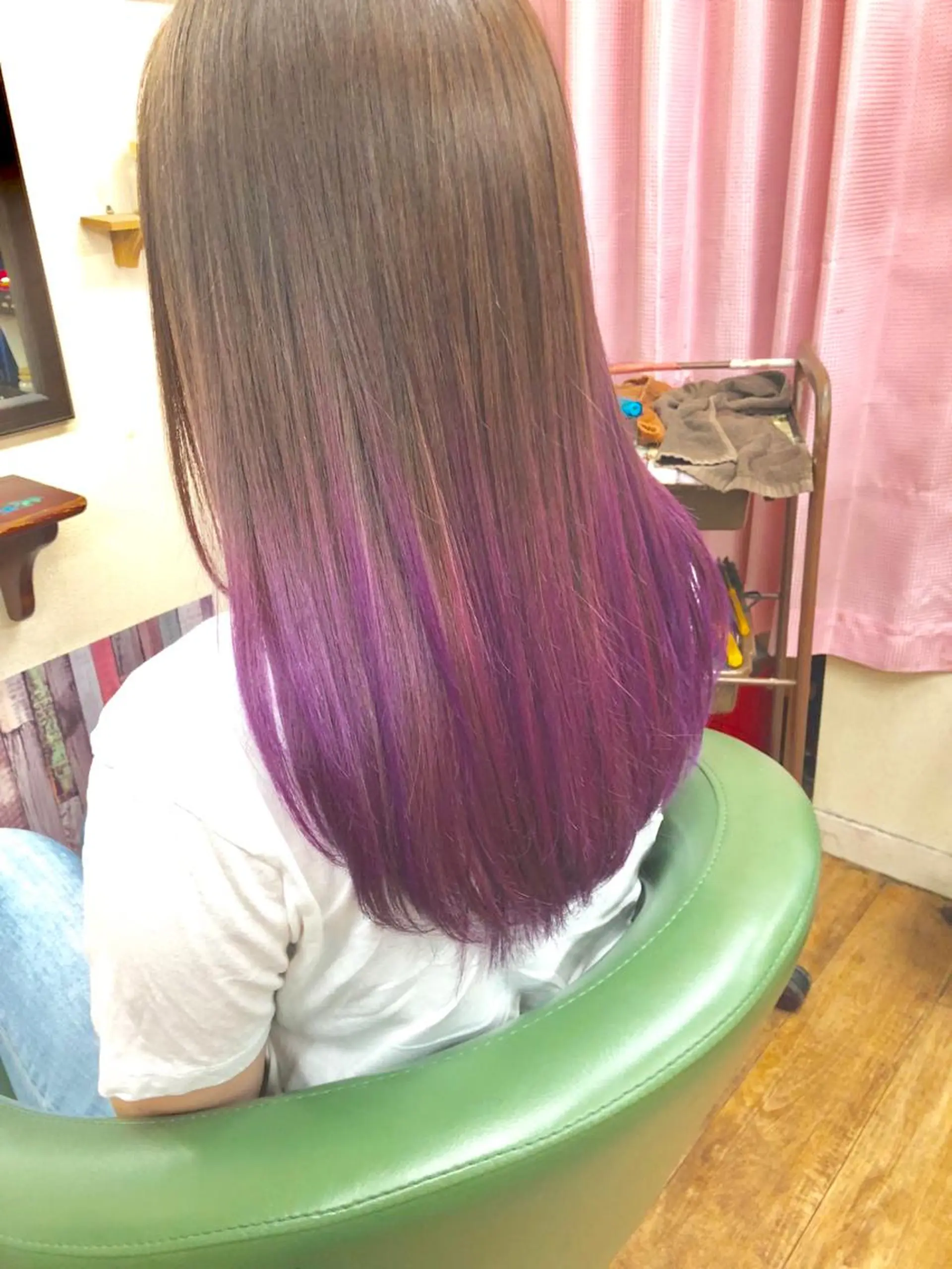 ロング カラー バレイヤージュ ピンクカラー レイヤーカット ヘアカラー トリートメント kou艶髪師色髪師 こう 艶髪師色髪師のヘアスタイル