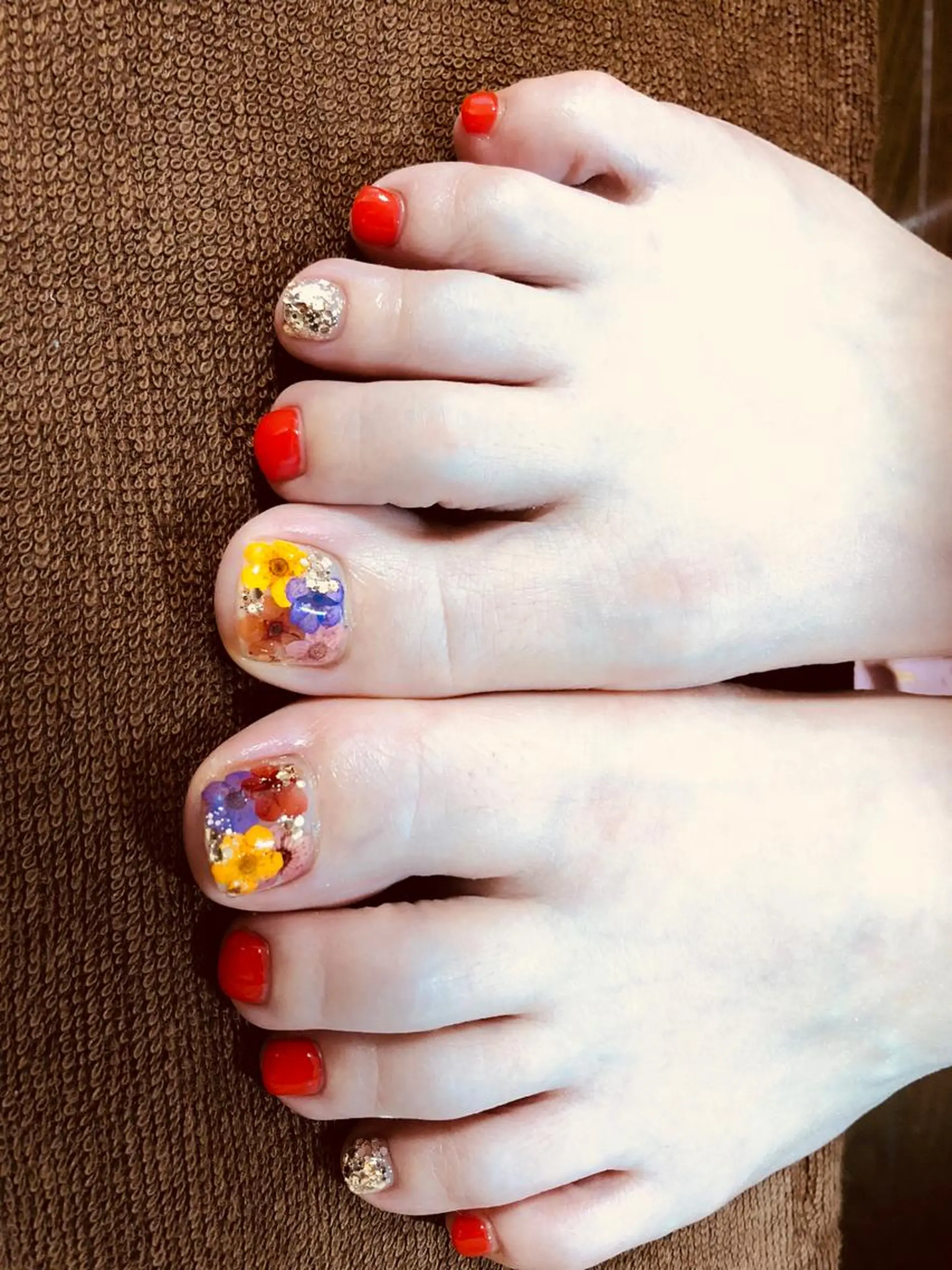 ネイル フットネイル emi ...の眉毛・アイブロウイメージ