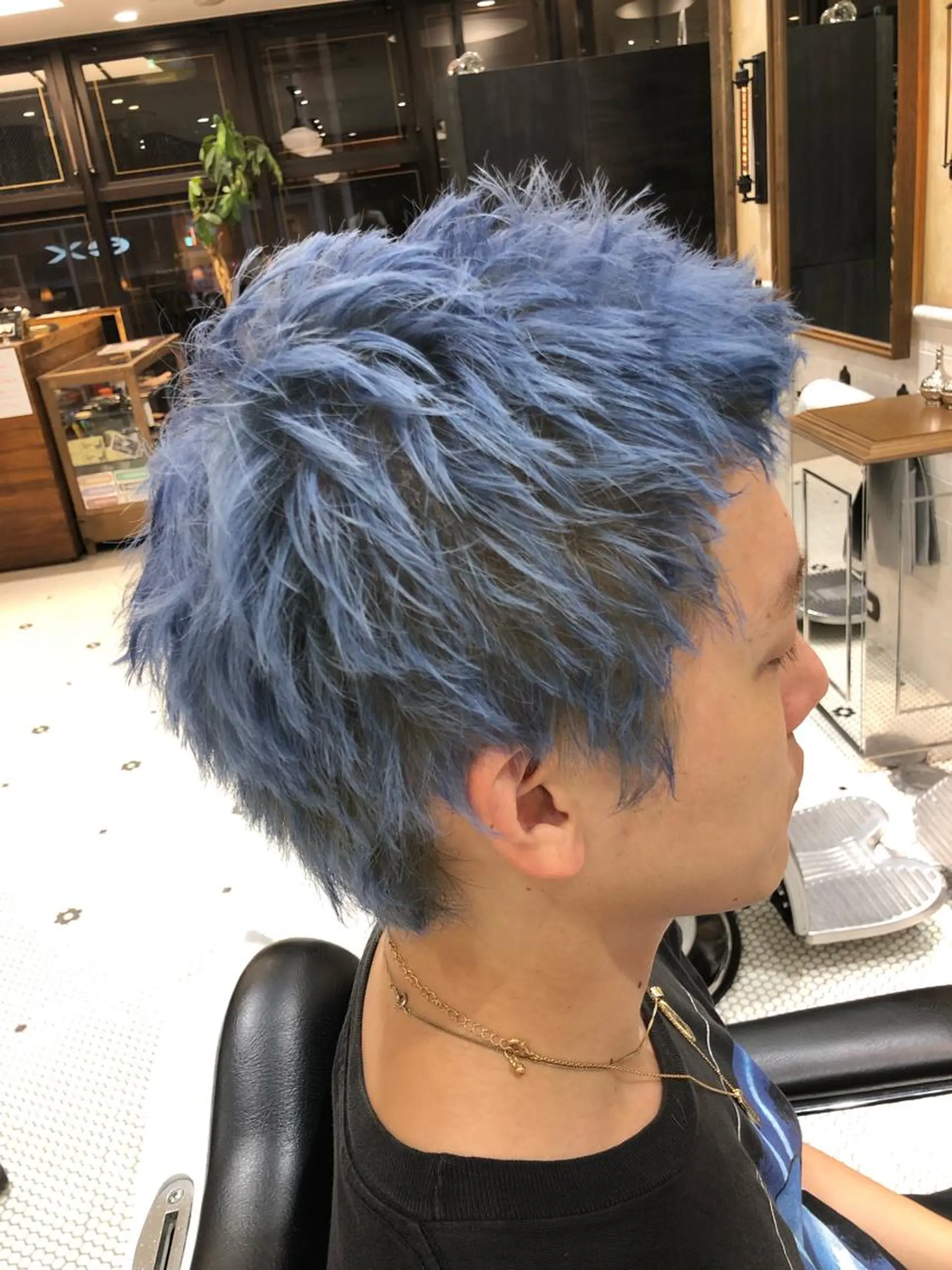 ショート カラー メンズ カット無料/髪質改善 髪質根本改善/艶髪のヘアスタイル