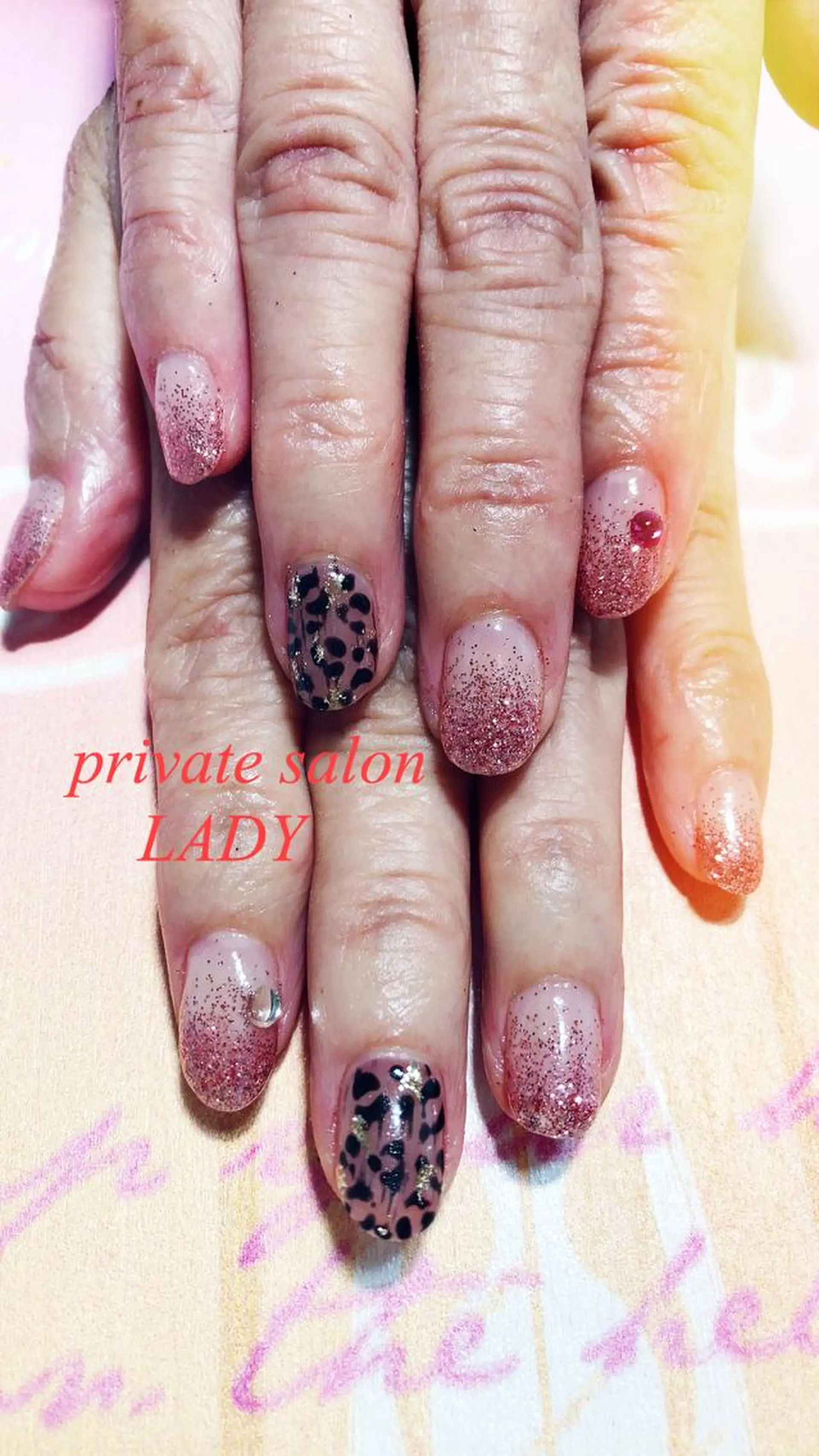 ネイル 桜田 麻菜のネイルデザイン