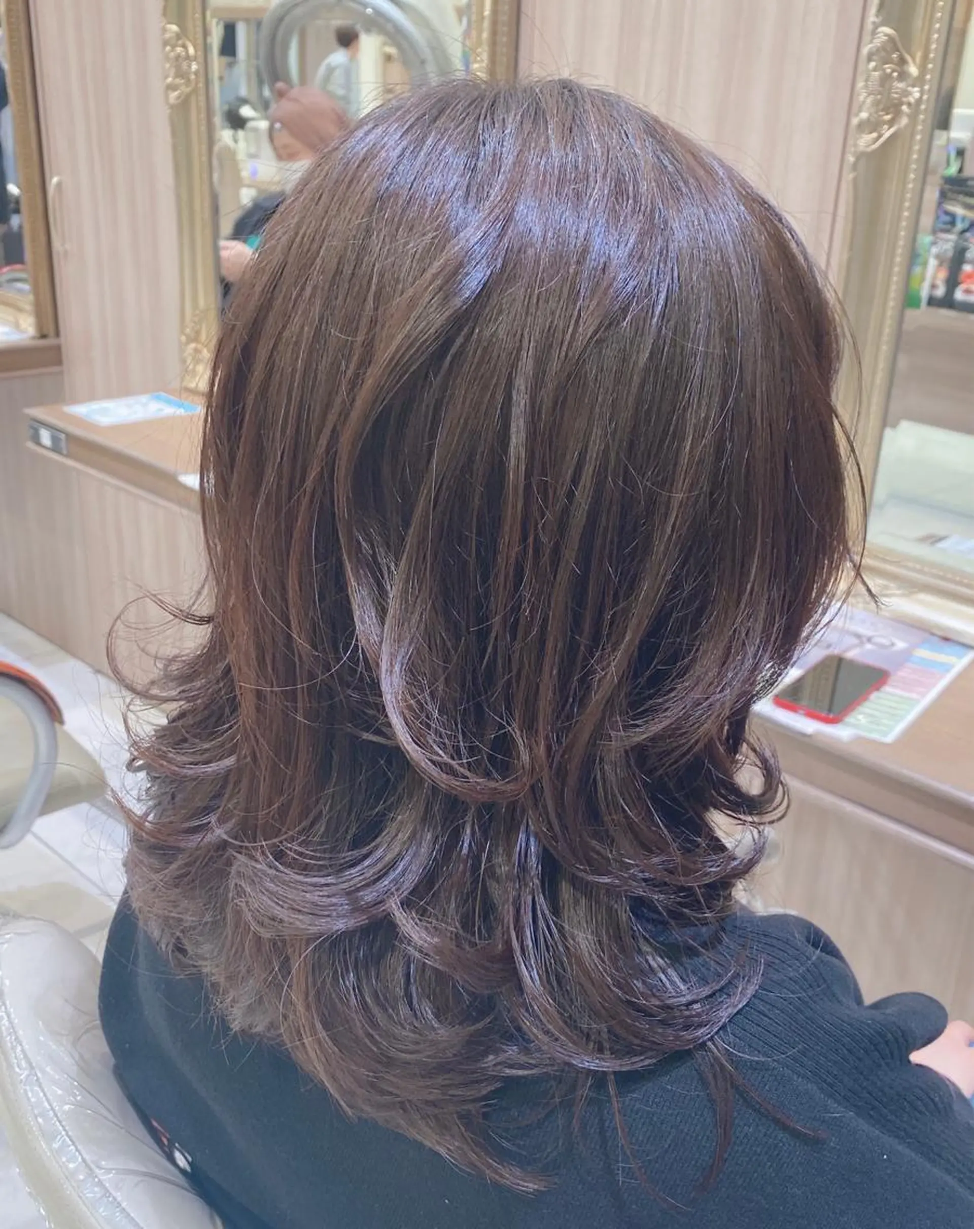 セミロング カラー パーマ 古川 琴美のヘアスタイル