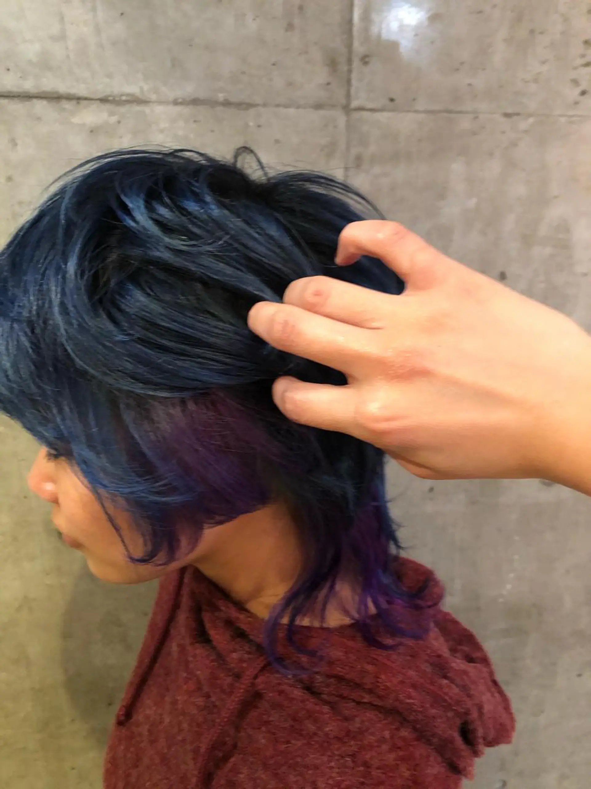 ショート カラー ブリーチ ブルーカラー グラデーションカラー ハイトーンカラー ユニコーンカラー ✂︎岡根 京花✂︎のヘアスタイル