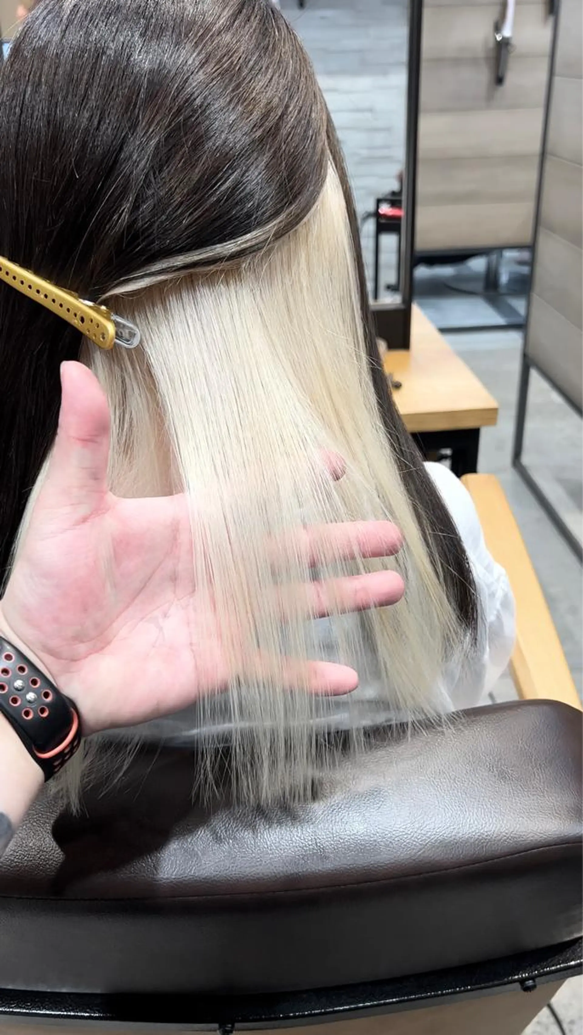 セミロング カラー 髪質改善カラー、美髪 トリートメント専門のヘアスタイル