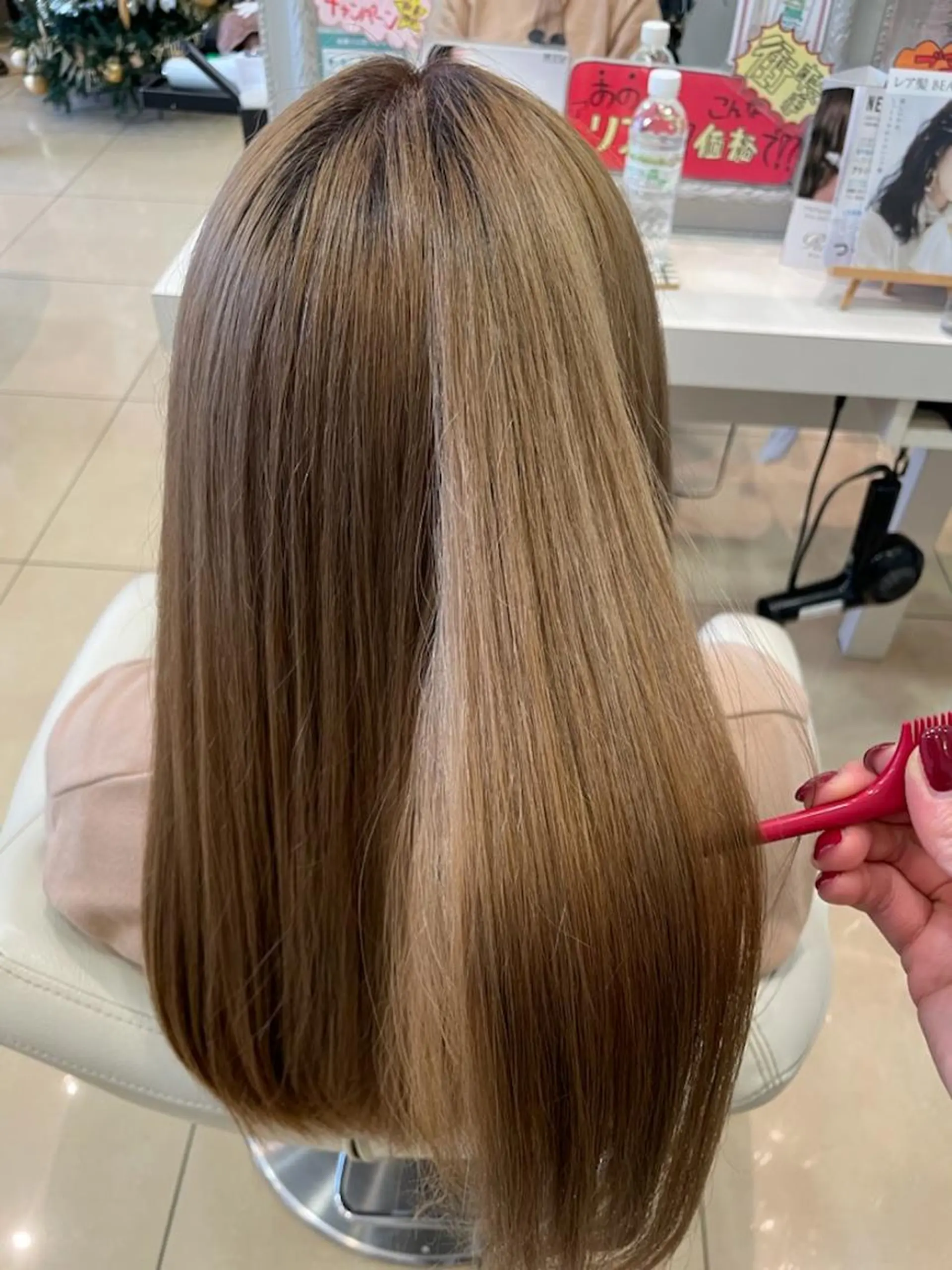 カラー ロング ブリーチ トリートメント トリートメント Hair&Cafe Matty’s所属・Hair&Cafe Matty’sのヘアスタイル