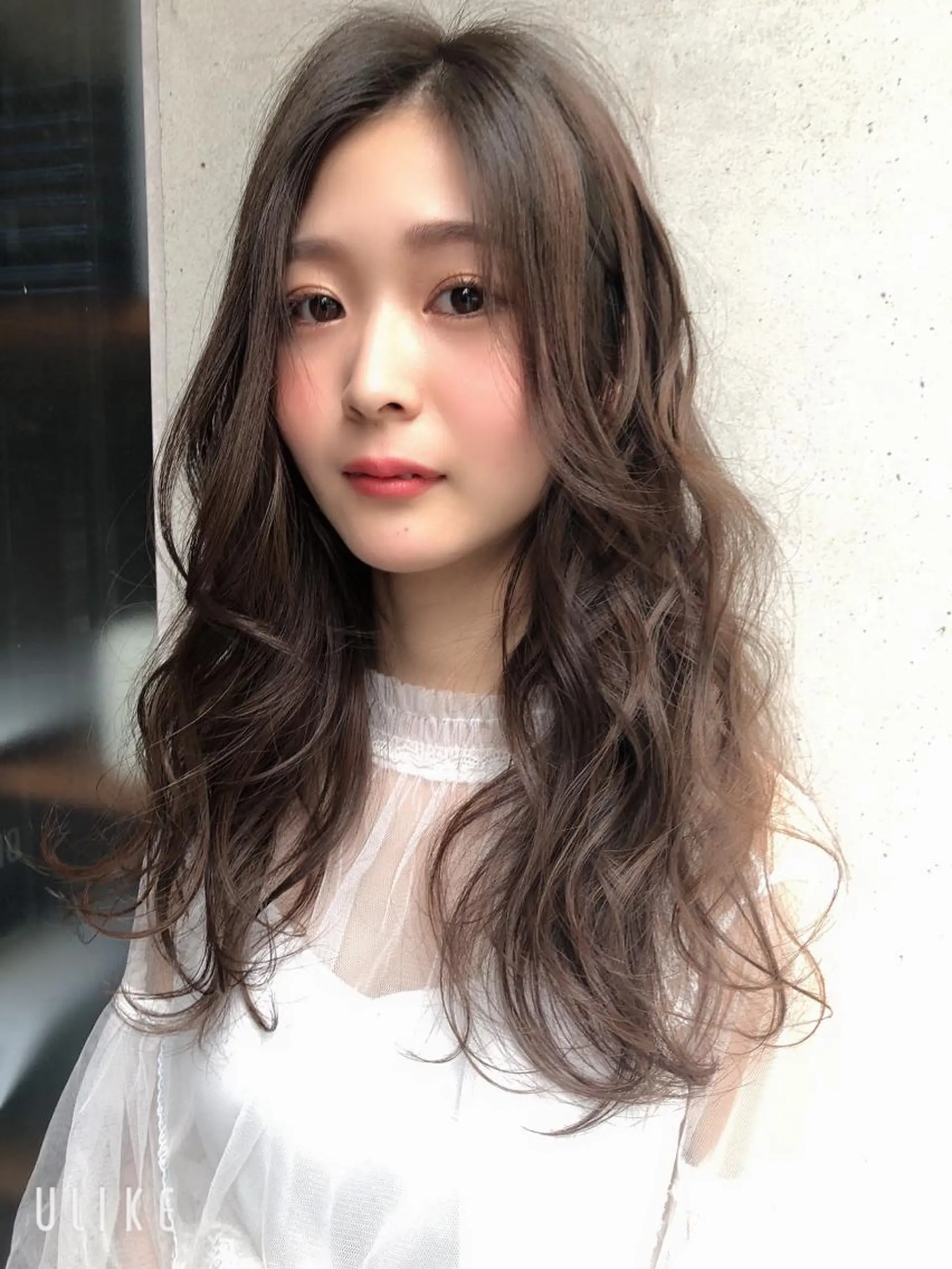 セミロング 似合わせカット 迫留由弥のヘアスタイル