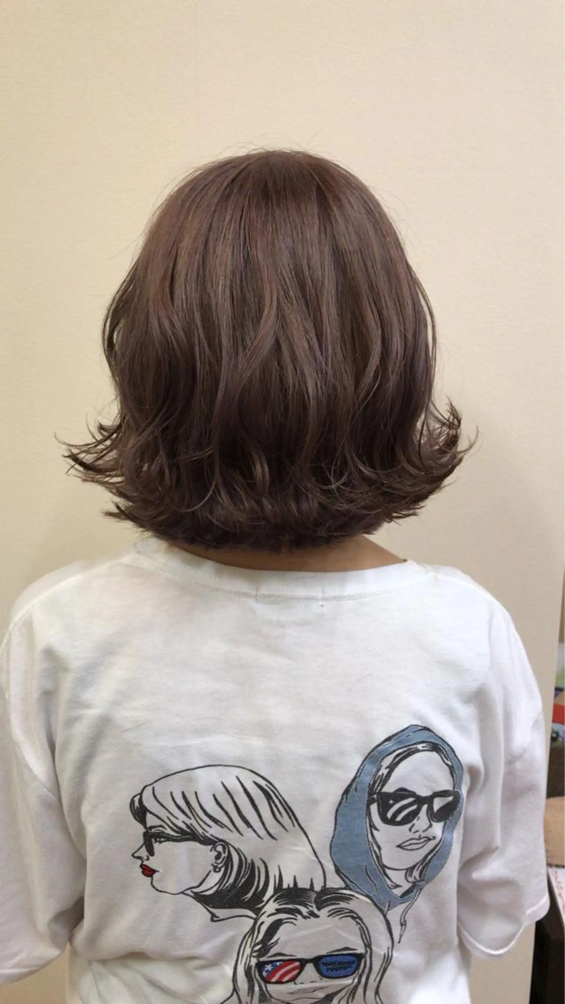 ミディアム カラー ヨシダ トオルのヘアスタイル